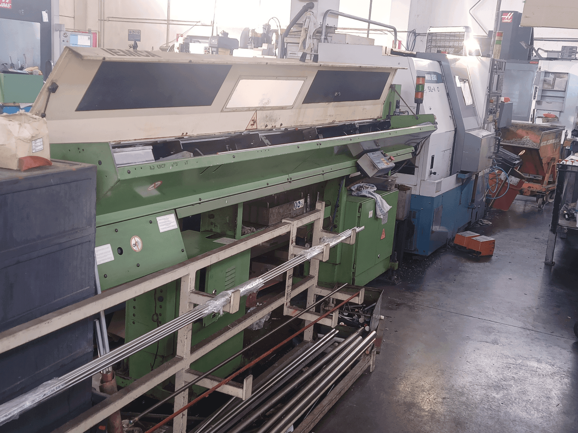 A DMG Mori Seiki 150 SL gép elölnézete