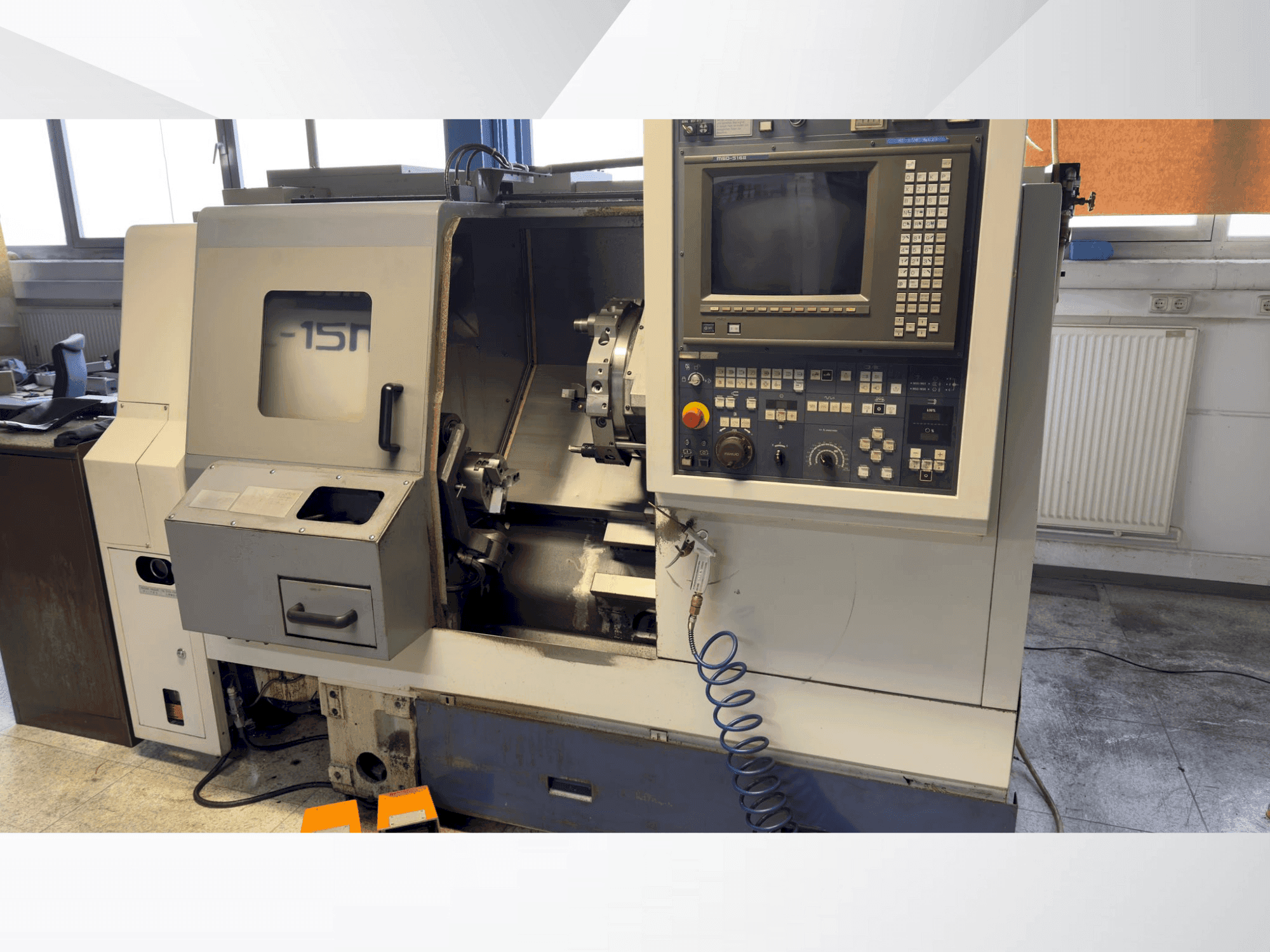 A MORI SEIKI SL-15MC gép elölnézete