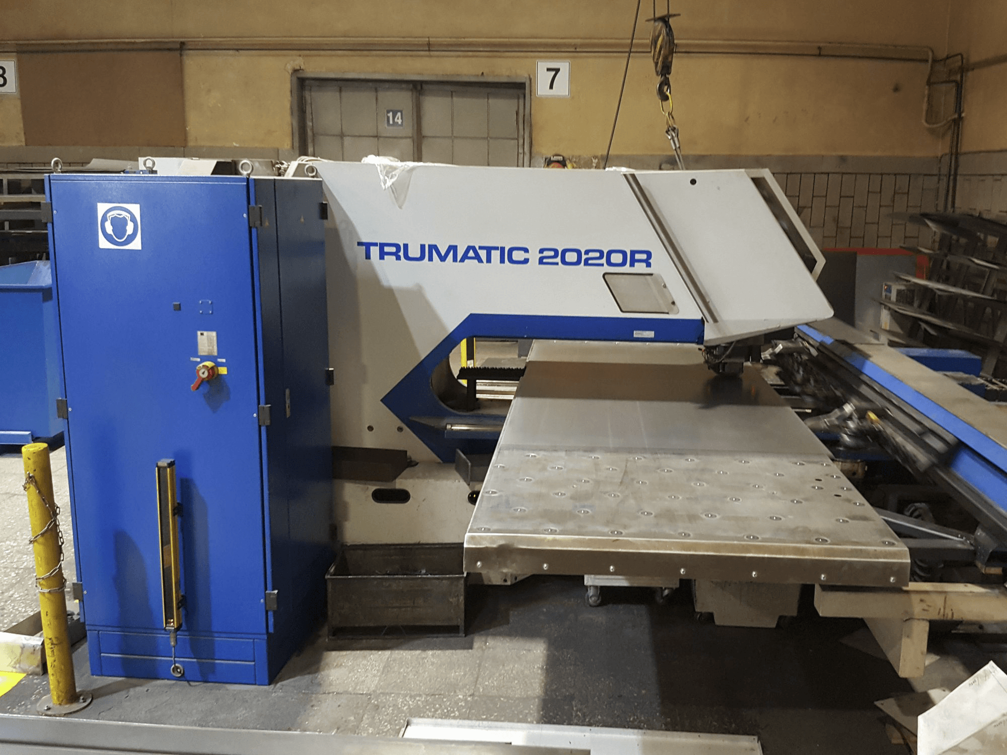 A Trumpf Trumatic 2020R gép elölnézete