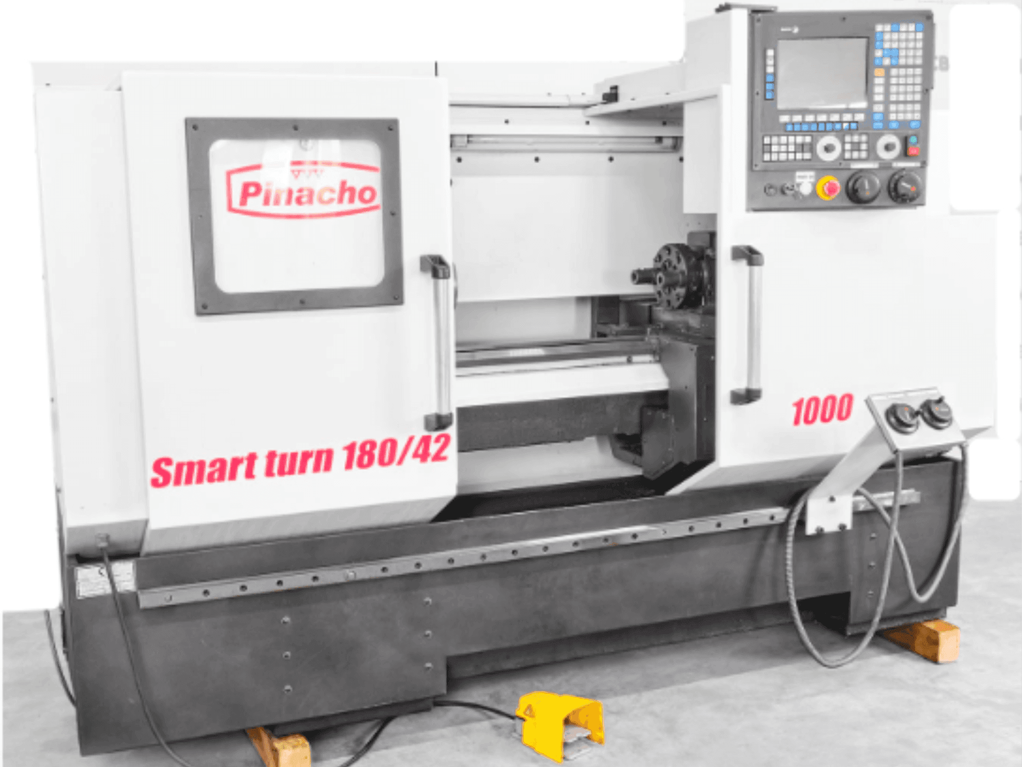 A Pinacho Smart Turn 180/42 1000 gép elölnézete