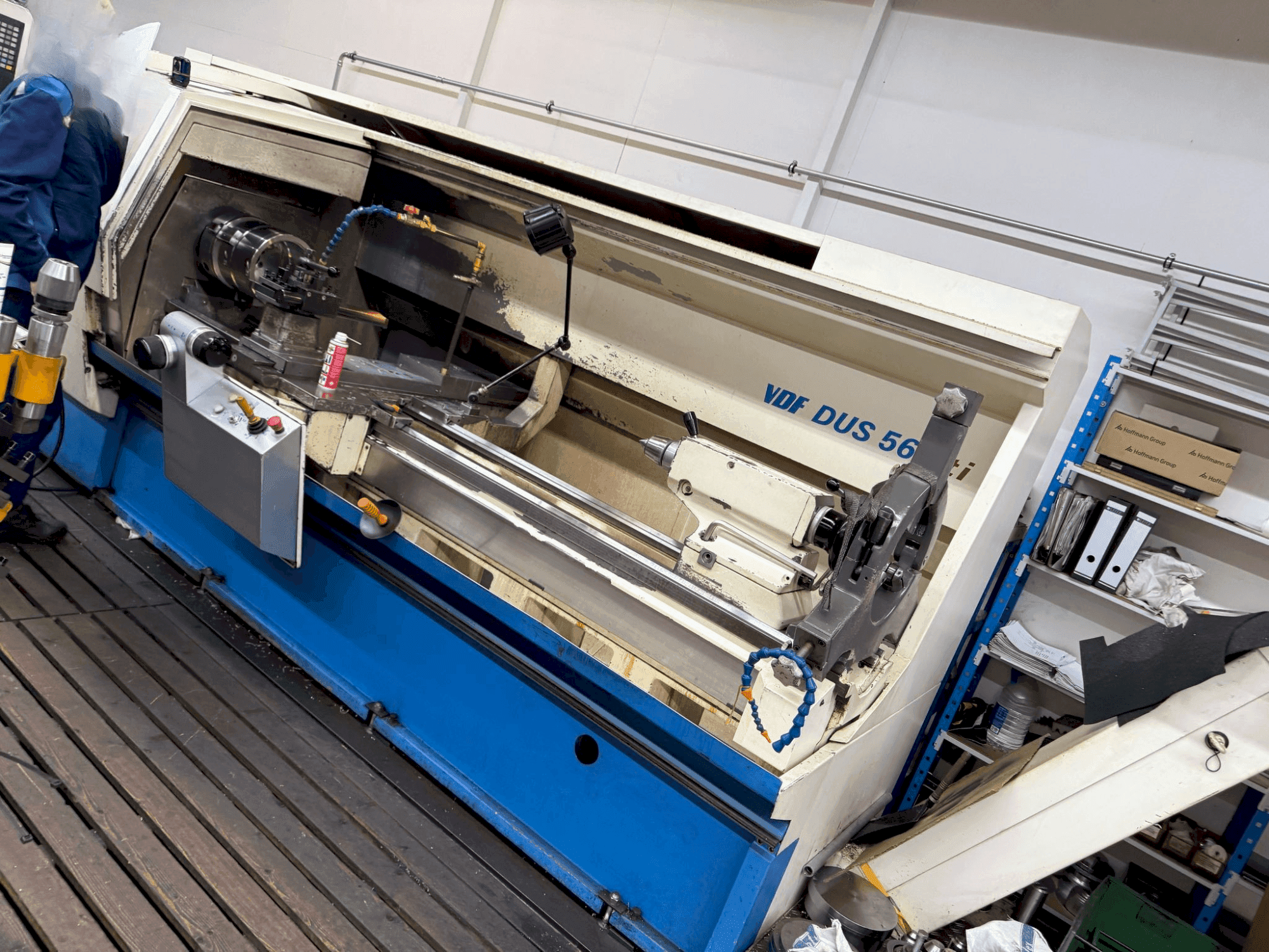 A BOEHRINGER VDF DUS 560 ti gép elölnézete