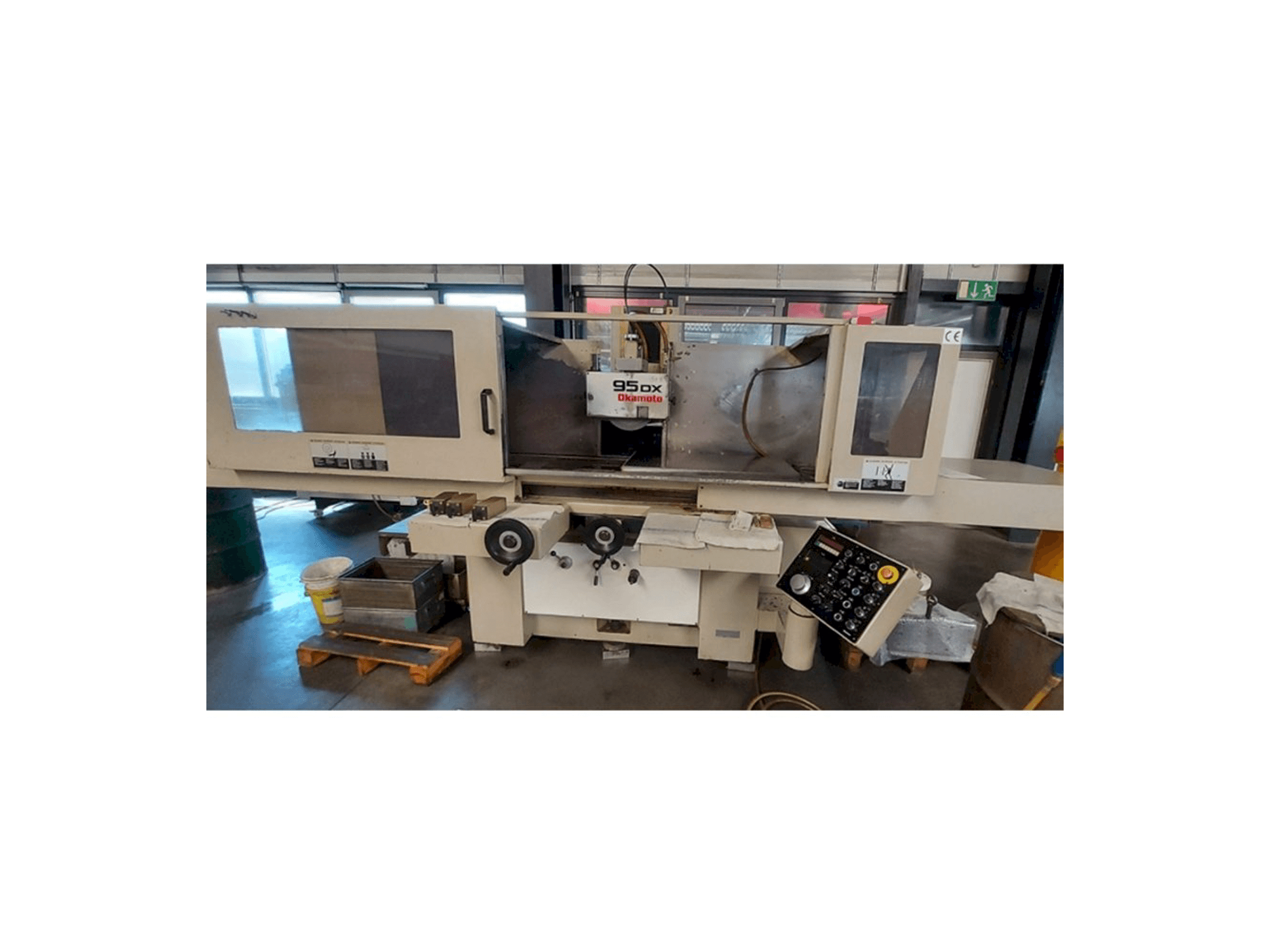 A OKAMOTO 95DX gép elölnézete