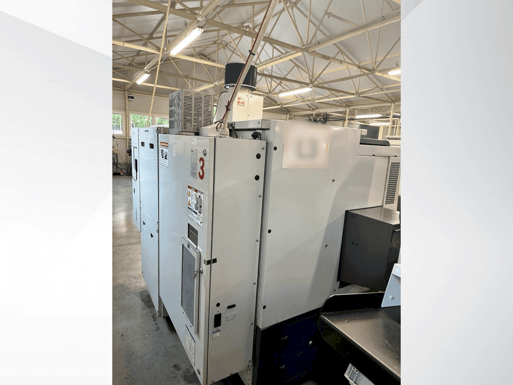 A HAAS ST-10 gép elölnézete