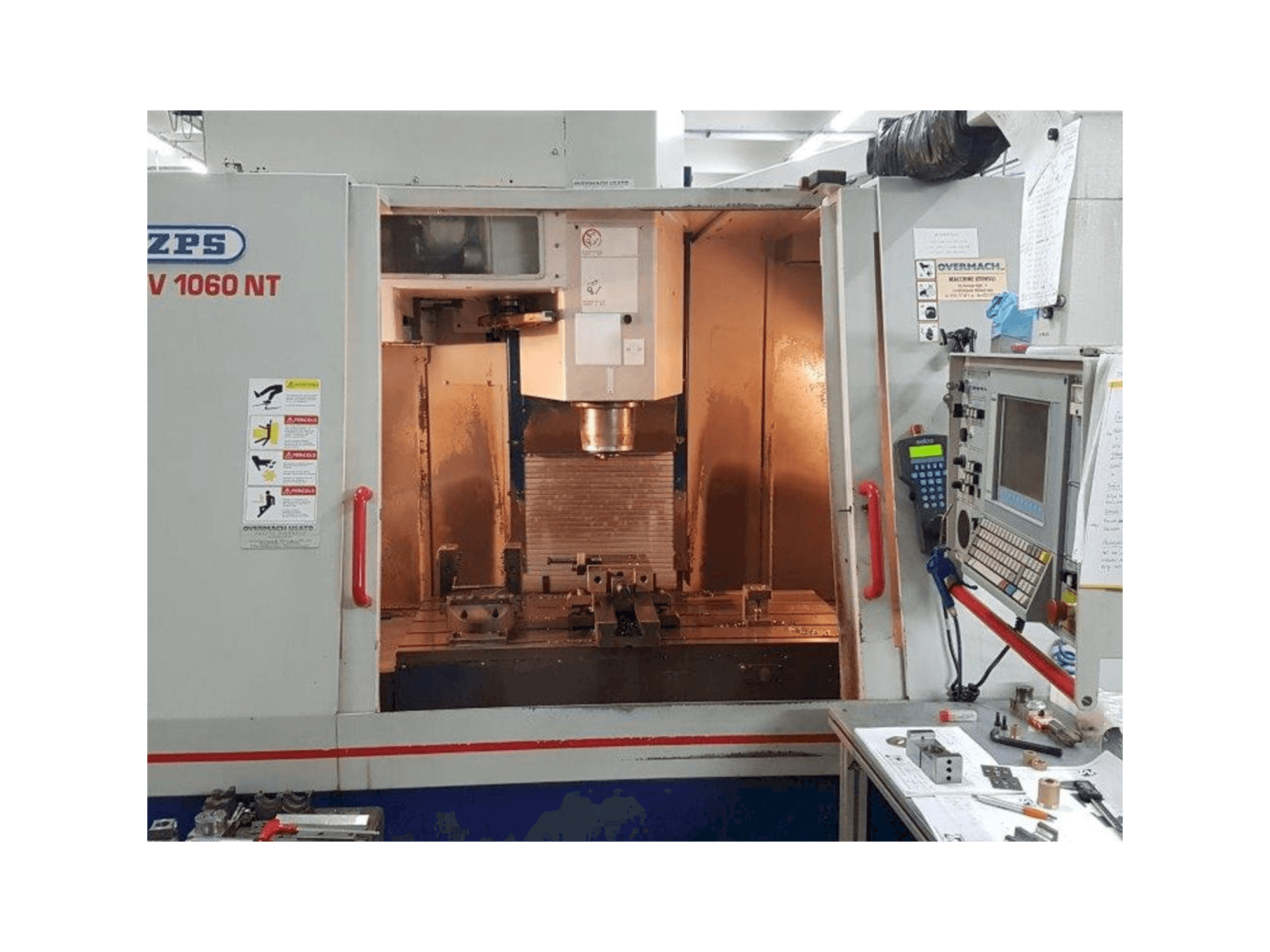 A ZPS MCFV 1060NT gép elölnézete