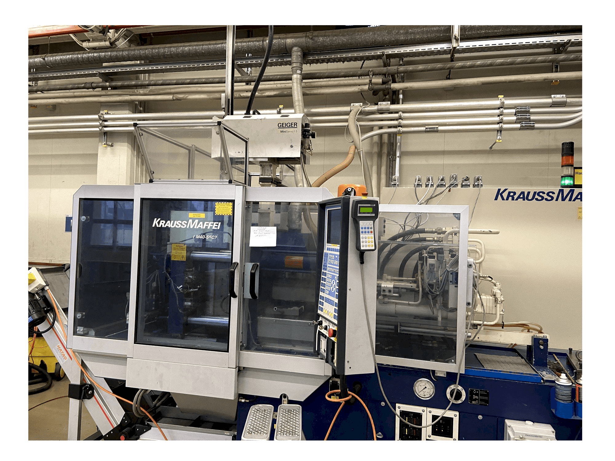 A Krauss Maffei 40-55 C2 gép elölnézete