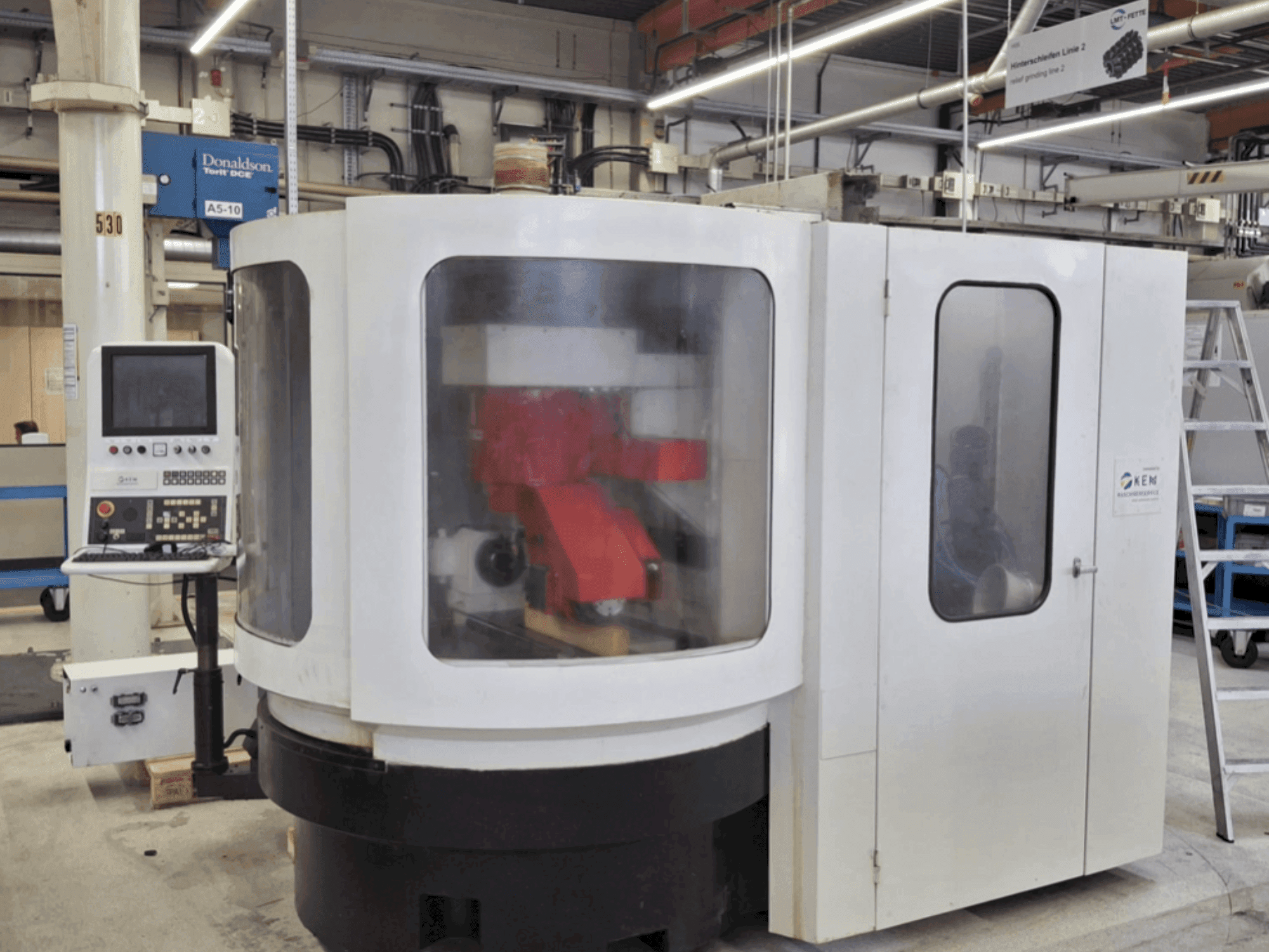 A SAACKE UWIID gép elölnézete