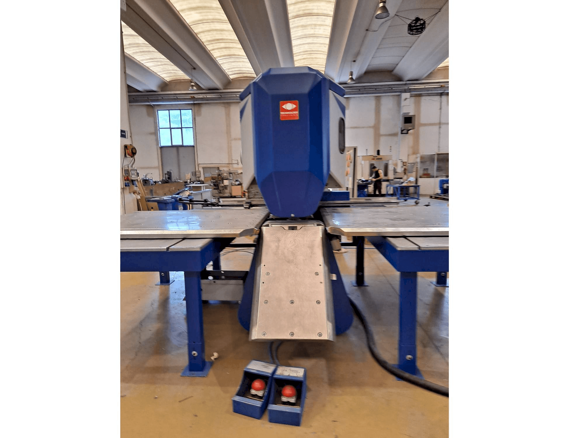 A TECHNOLOGY Tecnotransfer 15sr 1500/2000 gép elölnézete