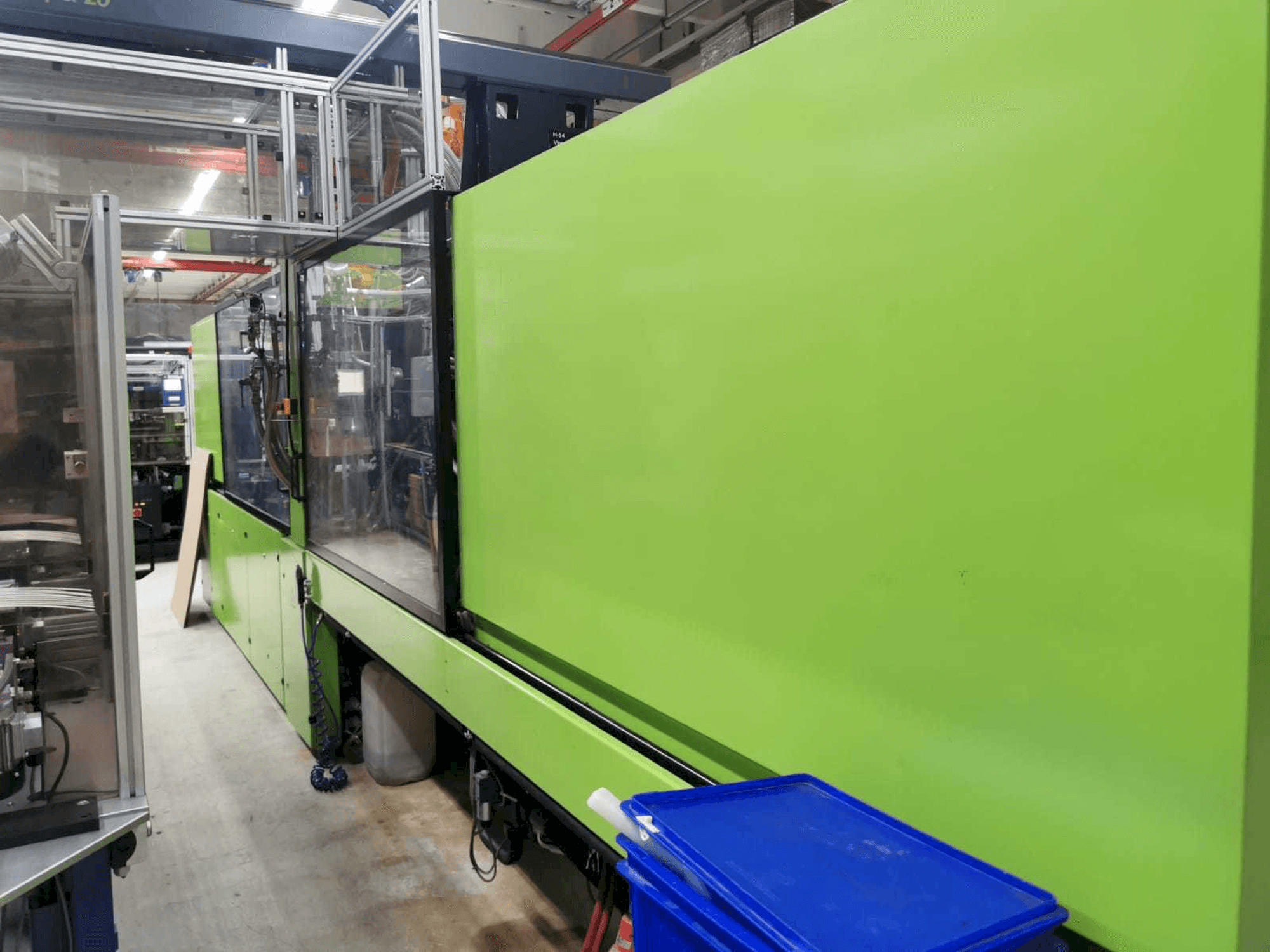 A Engel ES 1800/400 HL gép jobb oldali nézete