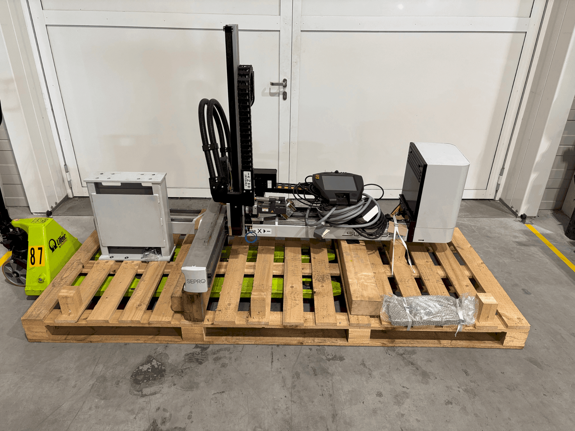 A Sepro Success 11 gép elölnézete