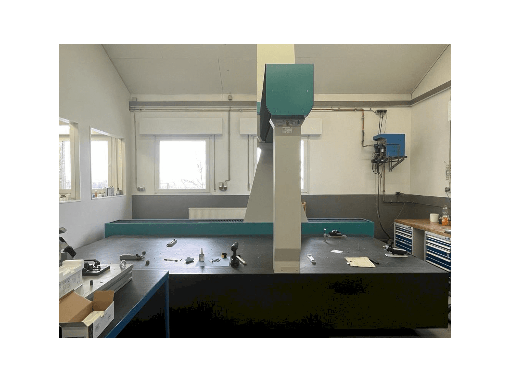 A Wenzel LH 1512 gép elölnézete