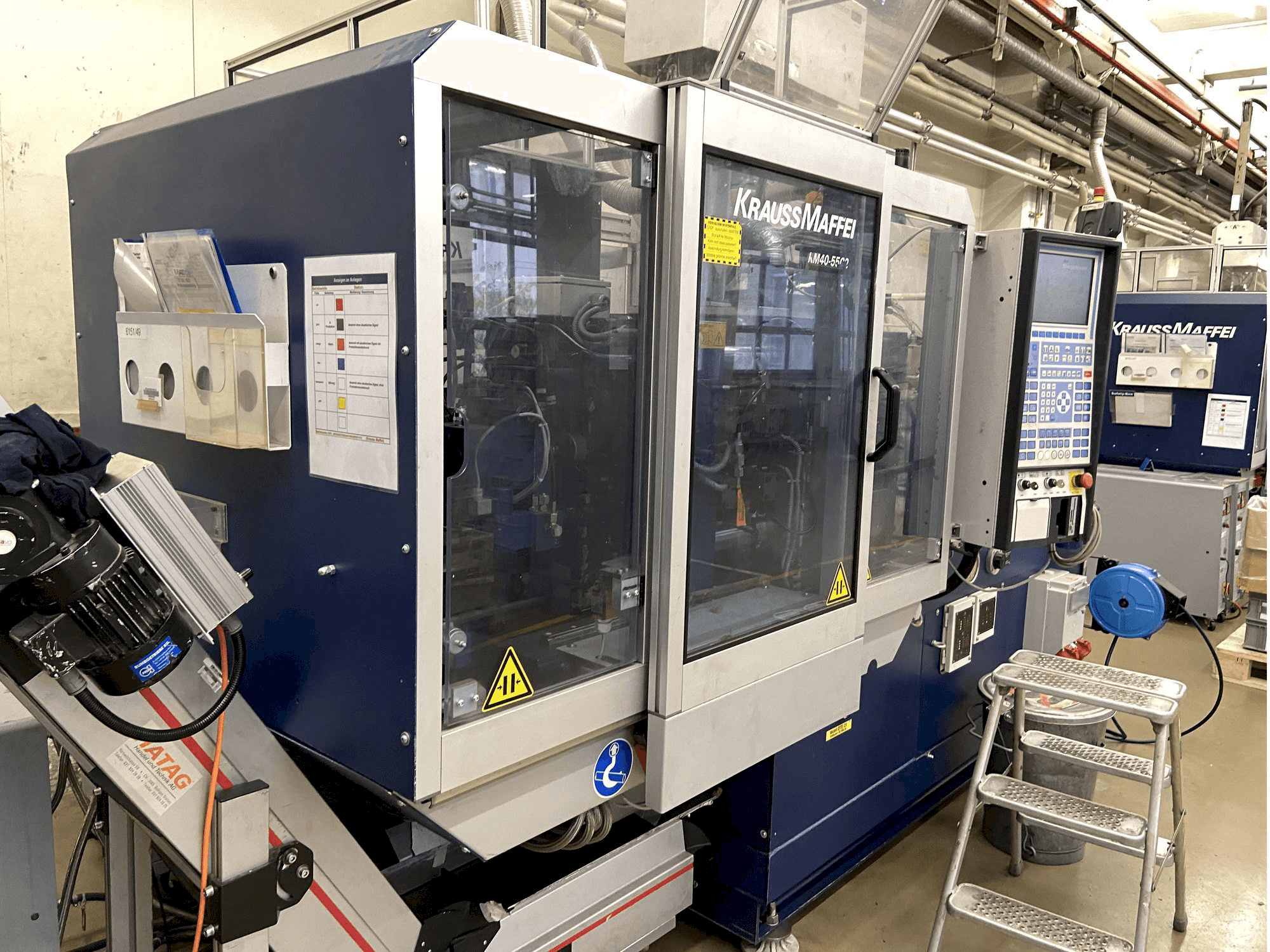 A Krauss Maffei 40-55 C2 gép elölnézete