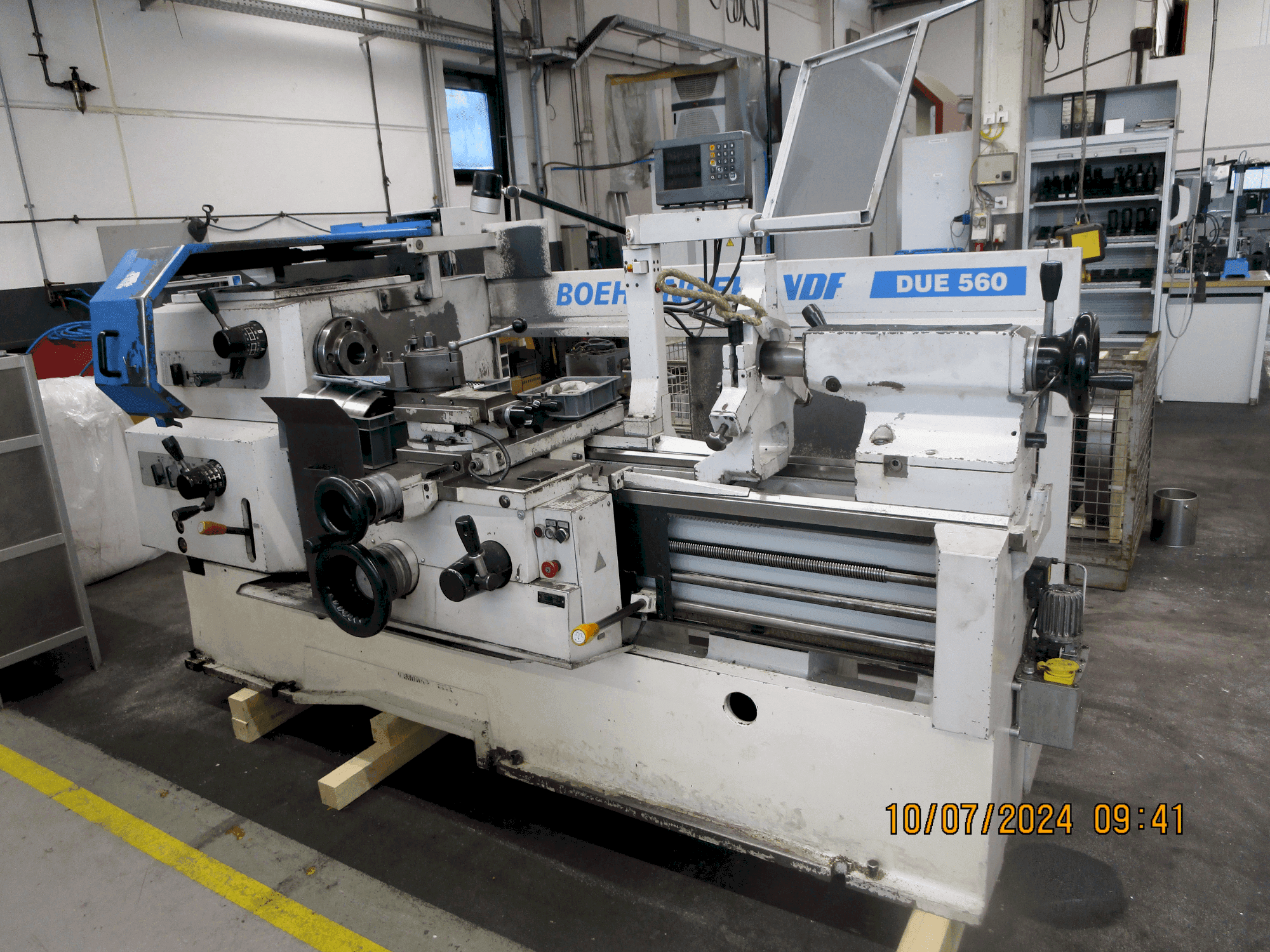 A BOEHRINGER VDF DUE 560 gép elölnézete