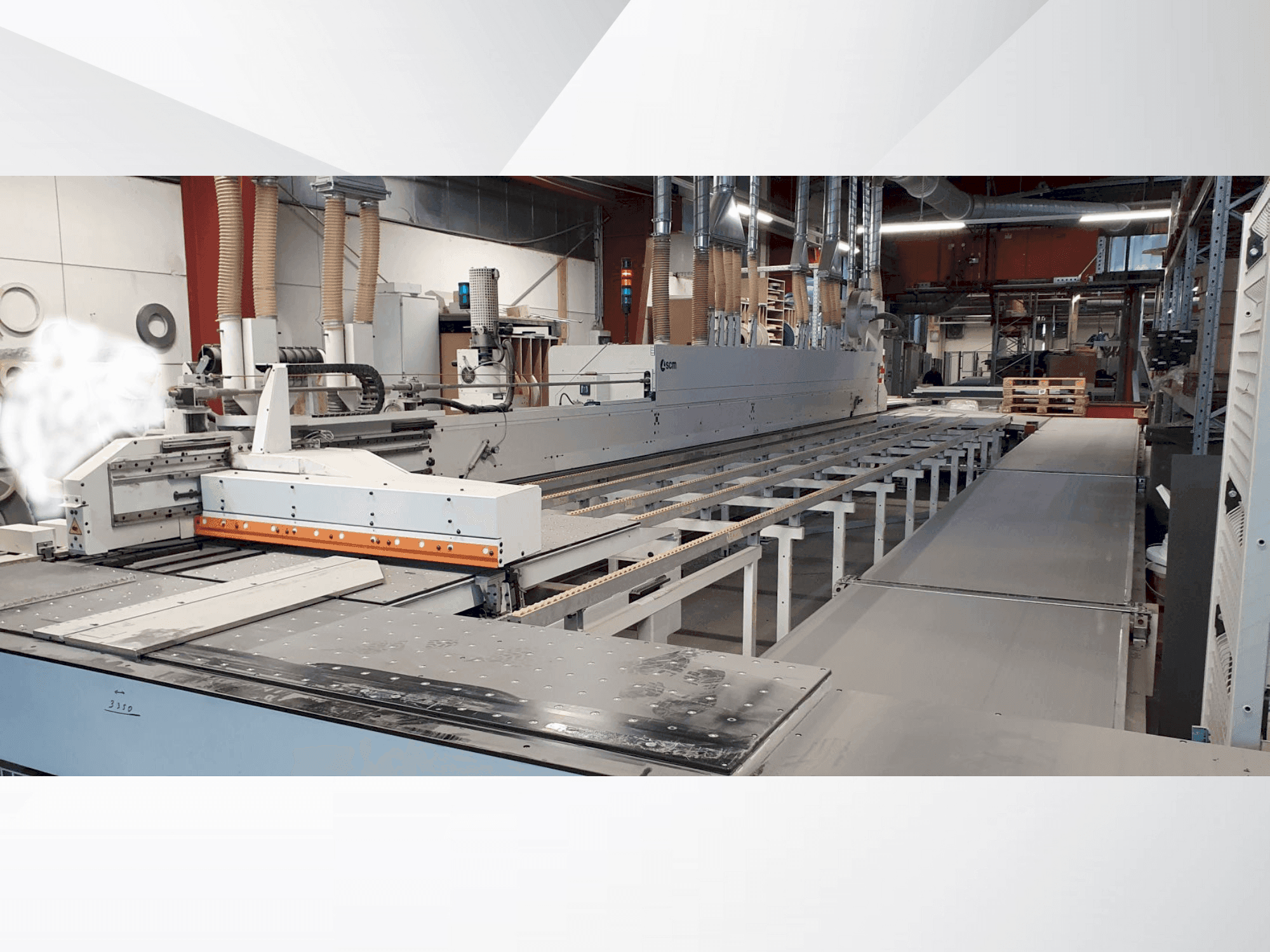 A SCM STEFANI EBM System S 01 gép elölnézete