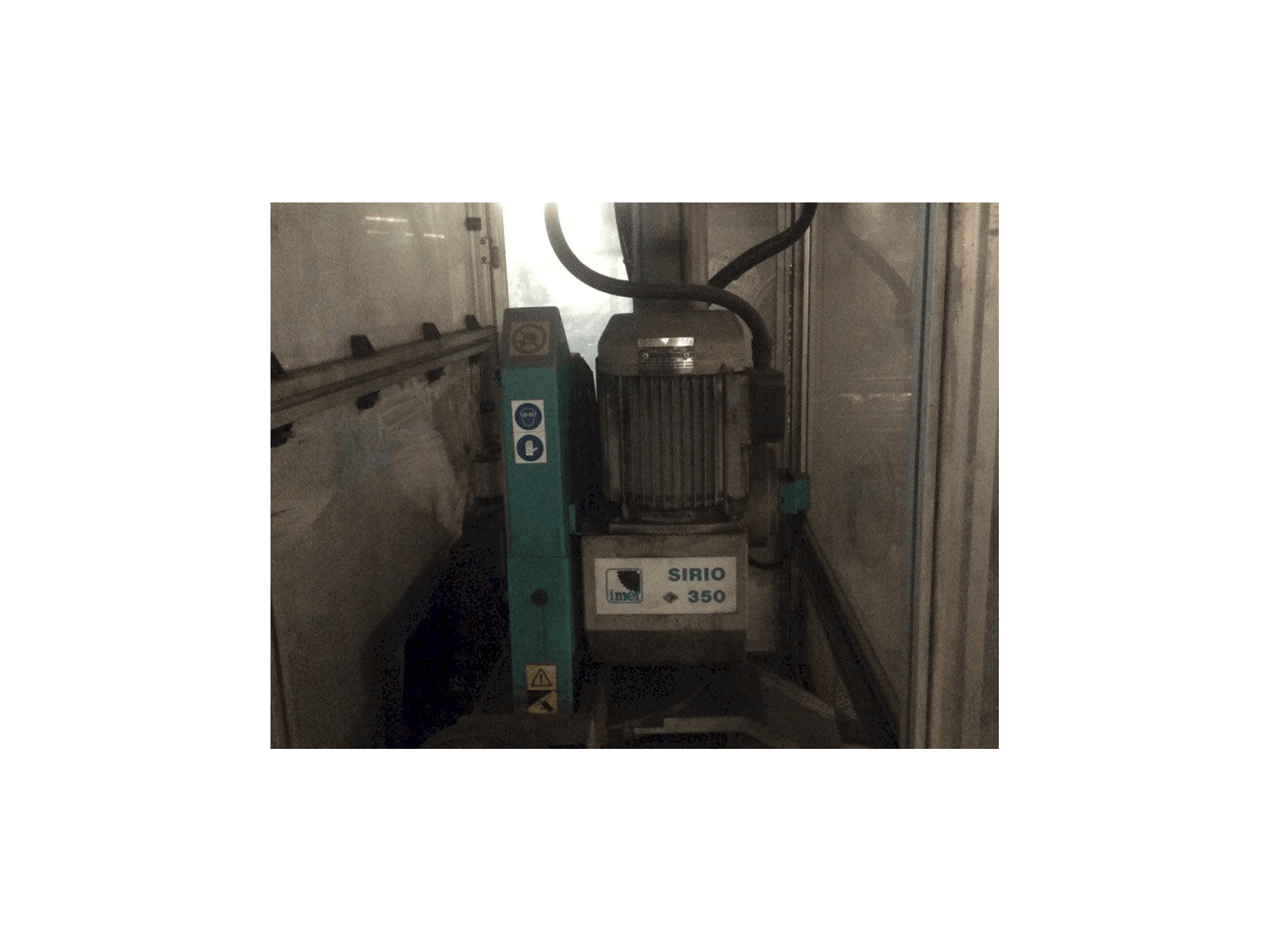 A Imet Sirio 350 AF-E gép oldalnézete