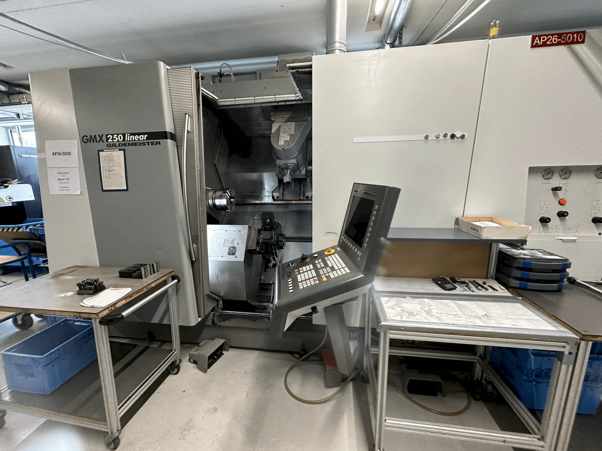 A DMG GMX 250 linear gép elölnézete