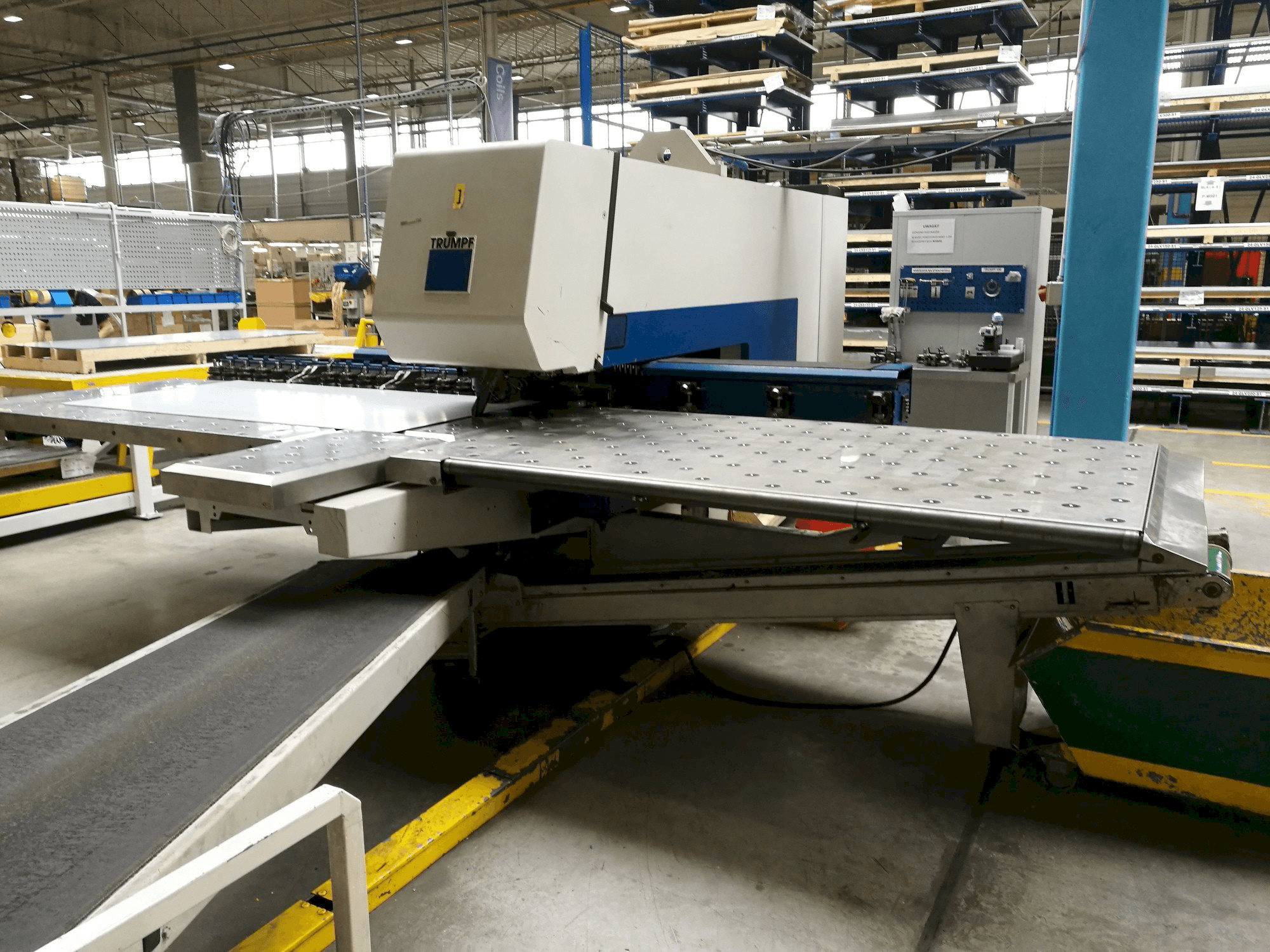 A Trumpf Trumatic 500 gép elölnézete