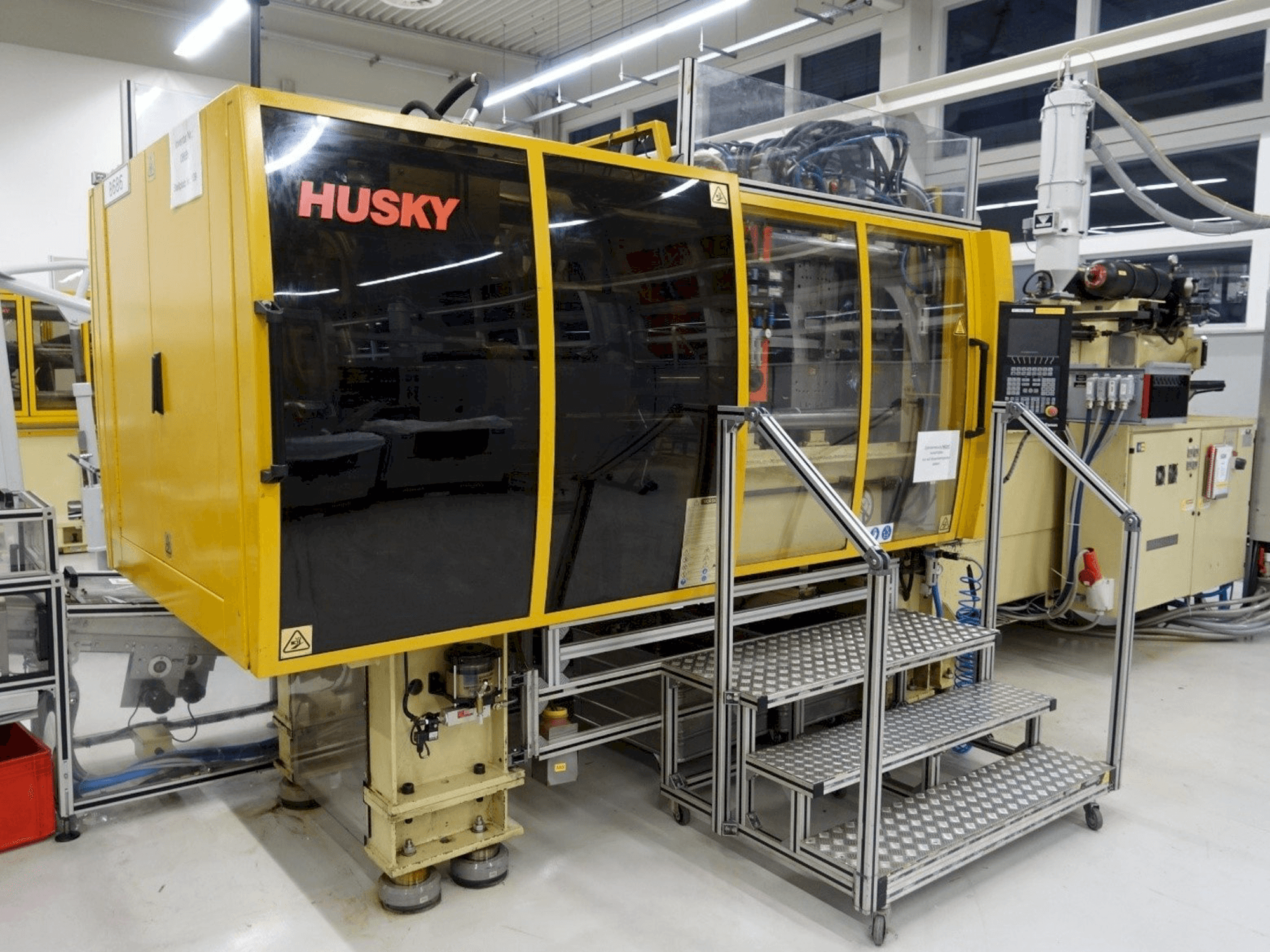 A Husky GL225 RS70/60 gép elölnézete