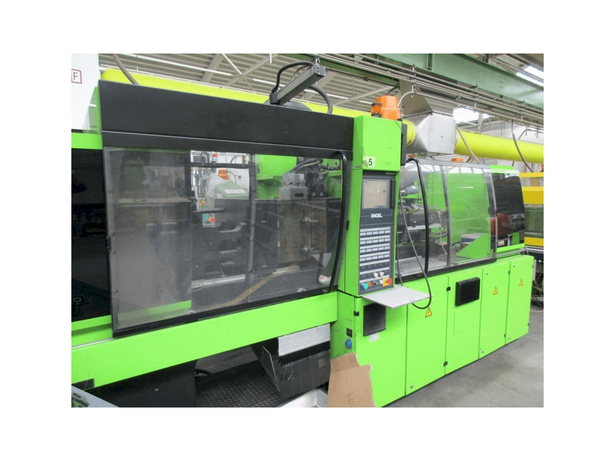 A ENGEL Victory 500-110 Tech gép elölnézete