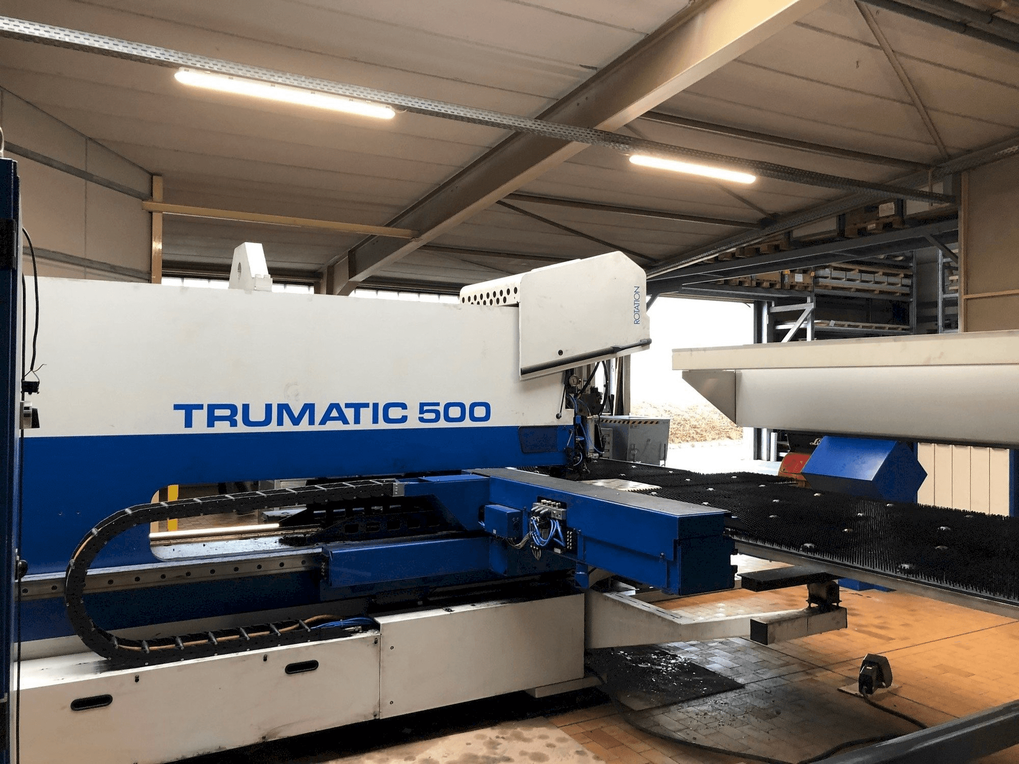 A Trumpf Trumatic 500 gép elölnézete
