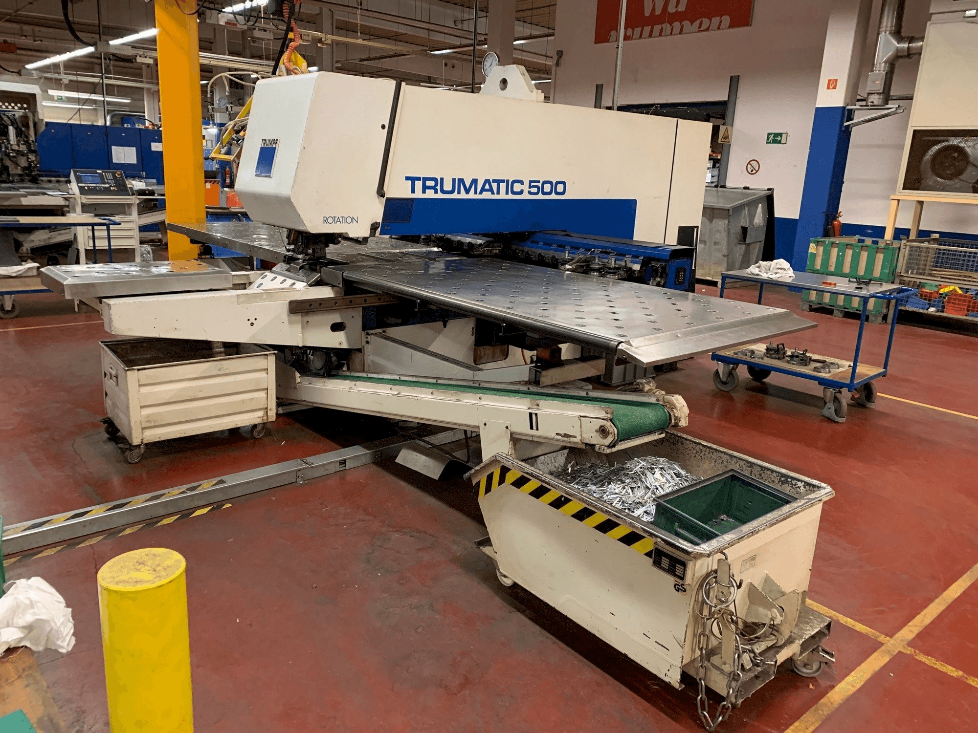 A Trumpf TC 500 R gép elölnézete