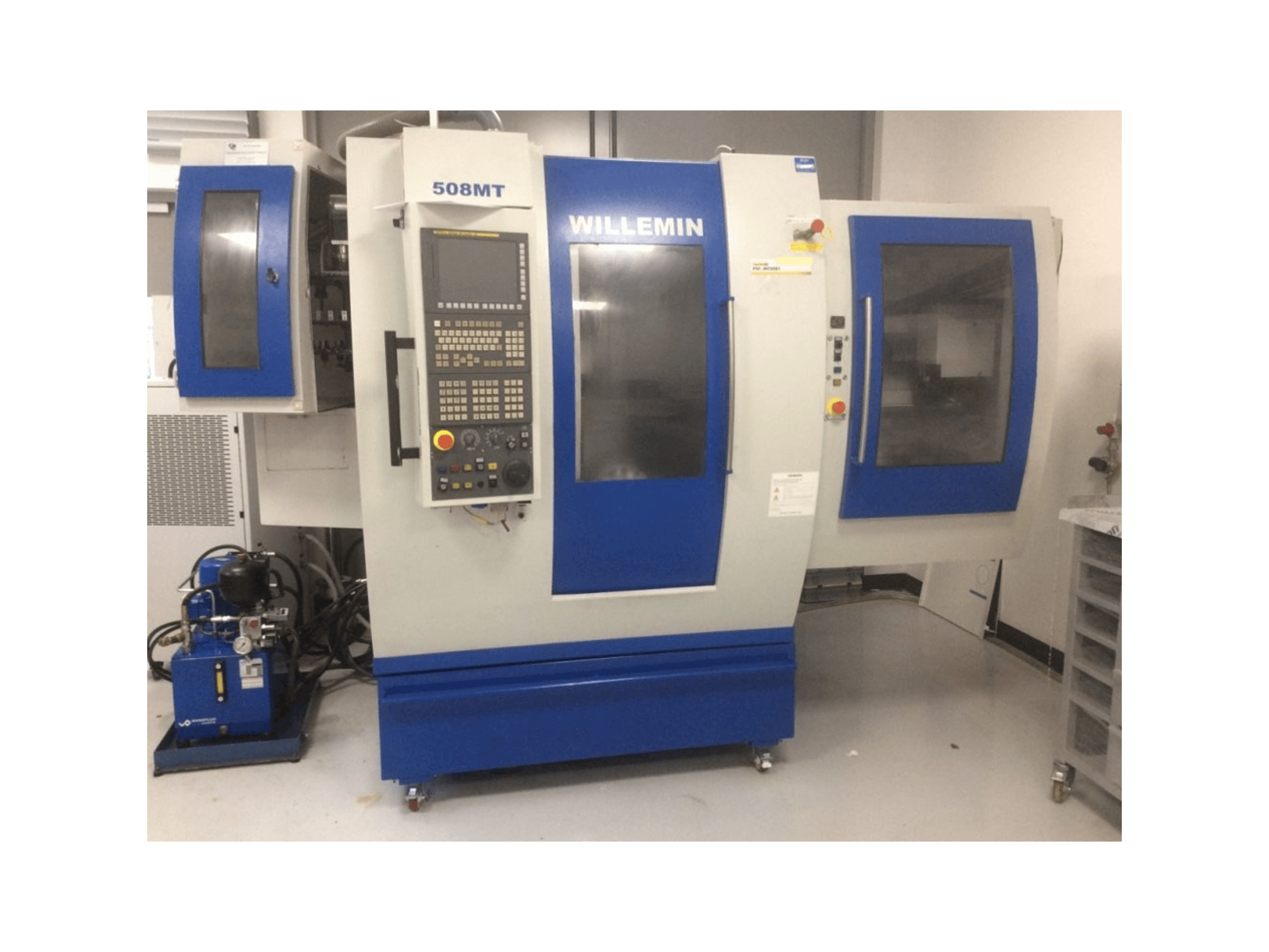 A Willemin W 508MT gép elölnézete