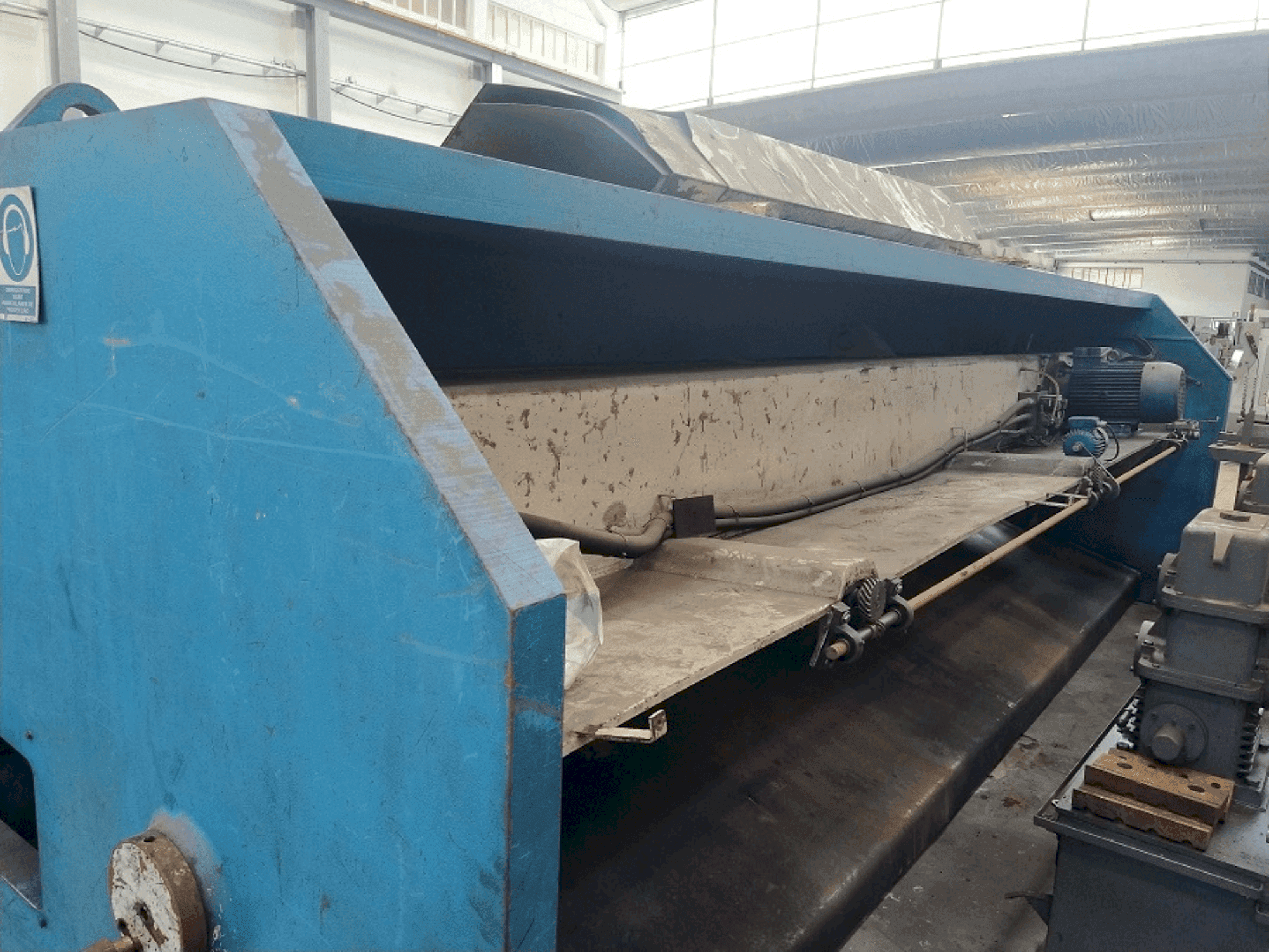 A JORDI CH 6100 - 10 gép elölnézete