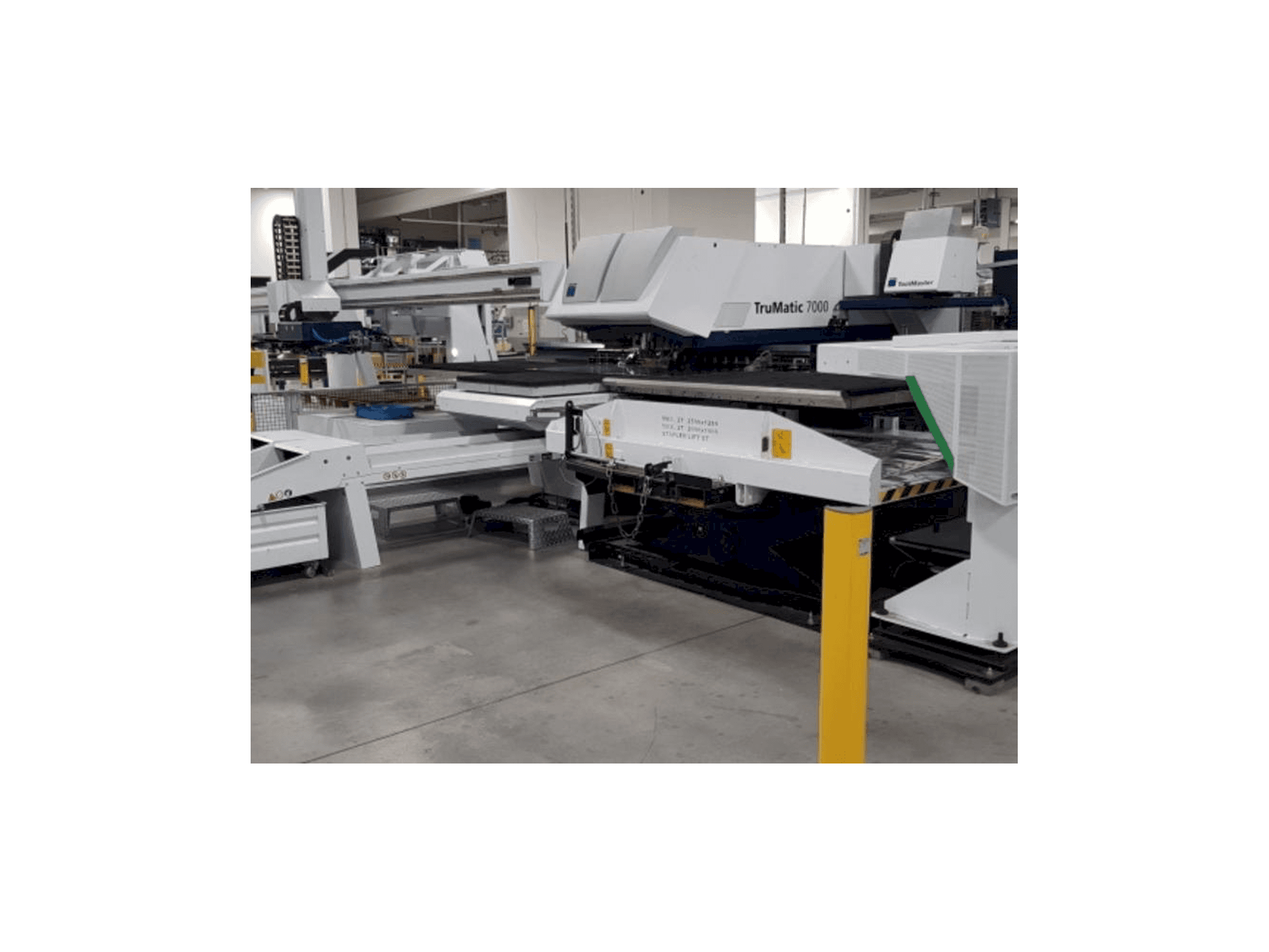 A Trumpf Trumatic 7000 gép elölnézete