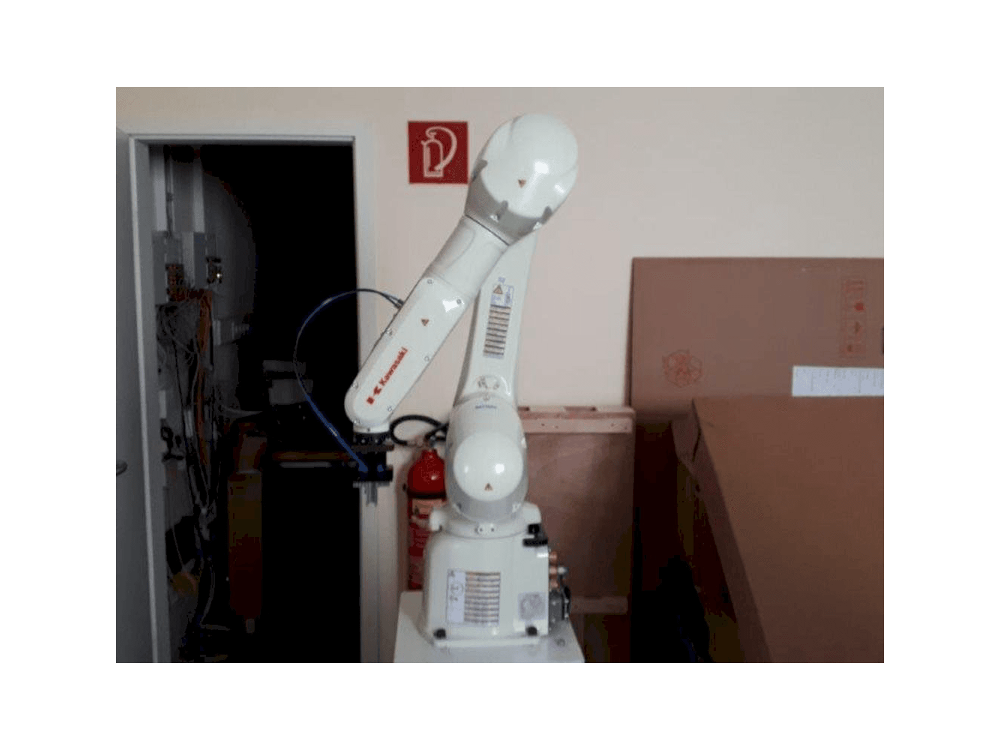 A Kawasaki RS007L gép elölnézete