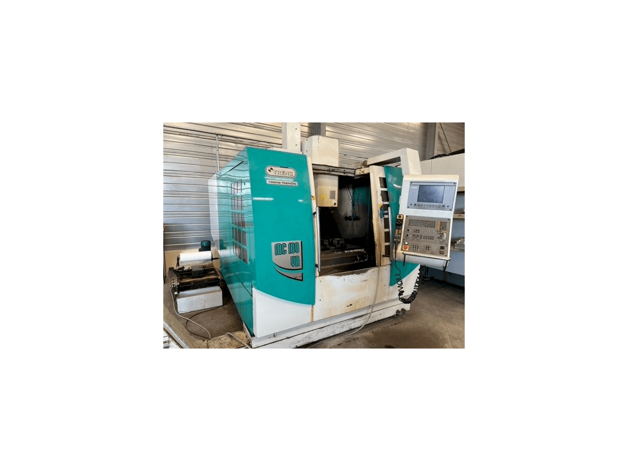 A TRENS MC100VA gép oldalnézete