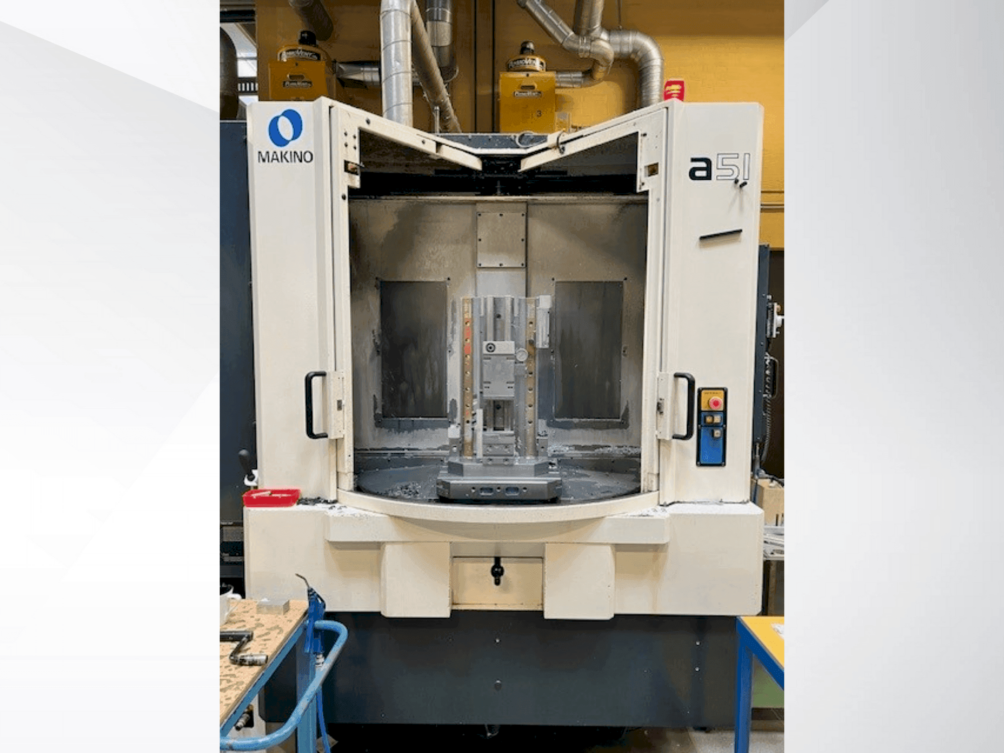 A Makino a51-A 60 gép elölnézete