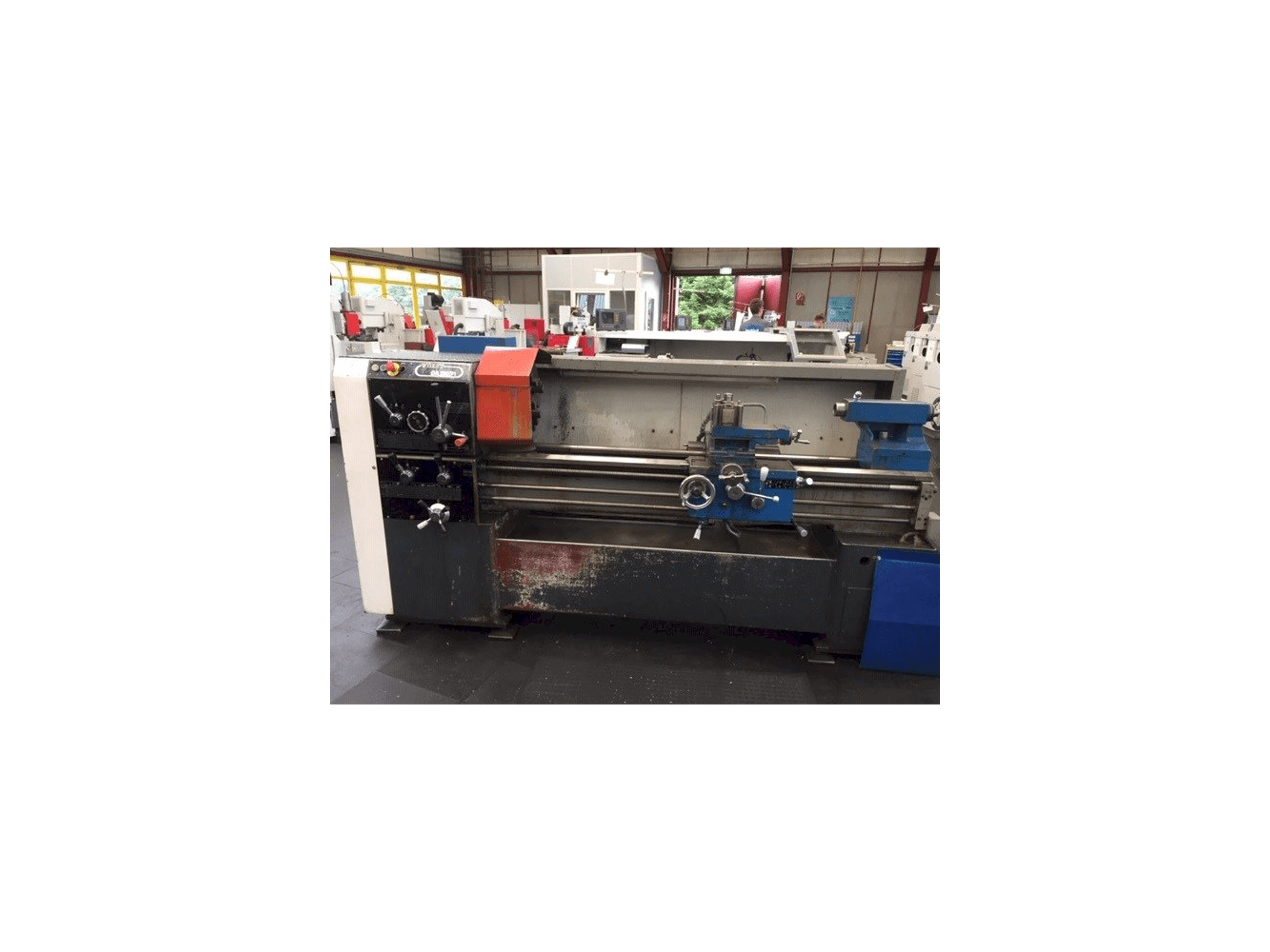 A Voest Alpine DA 260/71 gép elölnézete