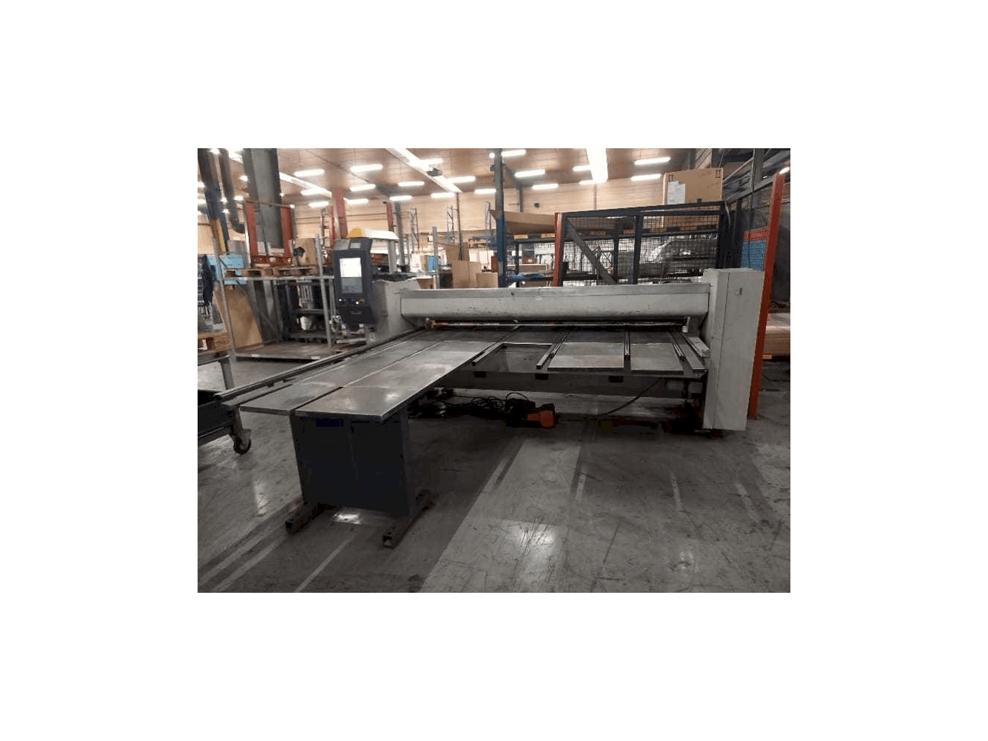 A RAS 62.30 TURBObend Plus gép elölnézete