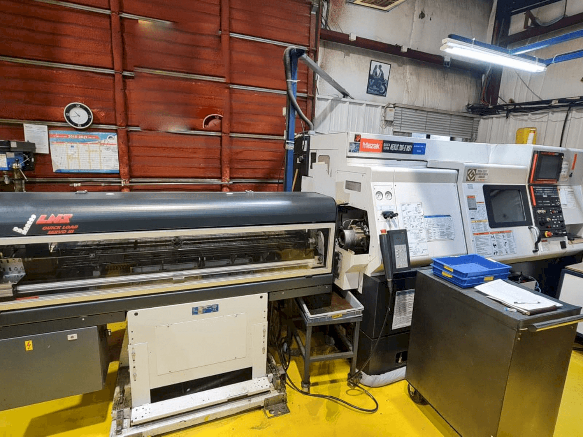 A Mazak Quick Turn Nexus 200-II MSY gép elölnézete