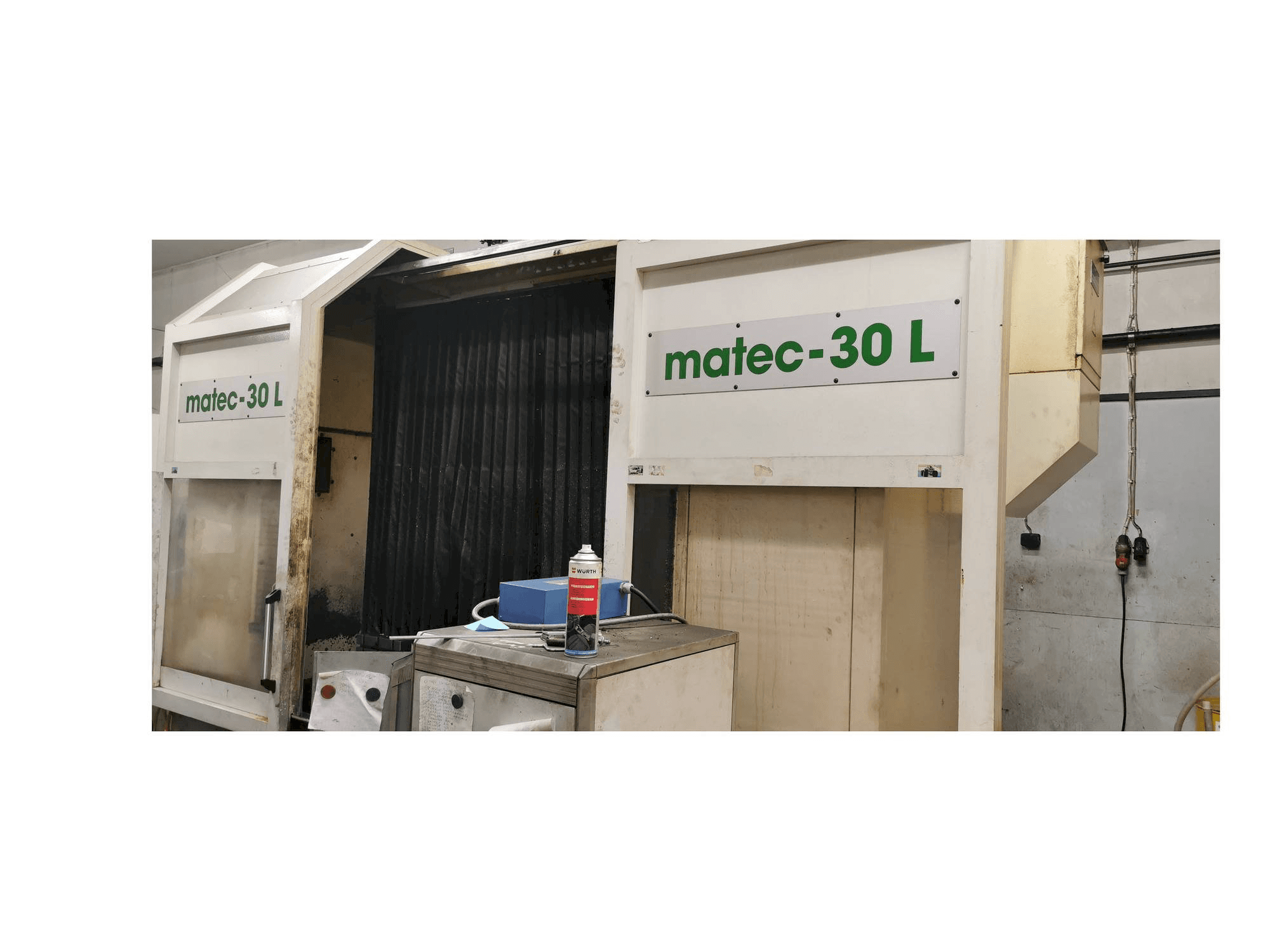A Matec 30 L gép elölnézete