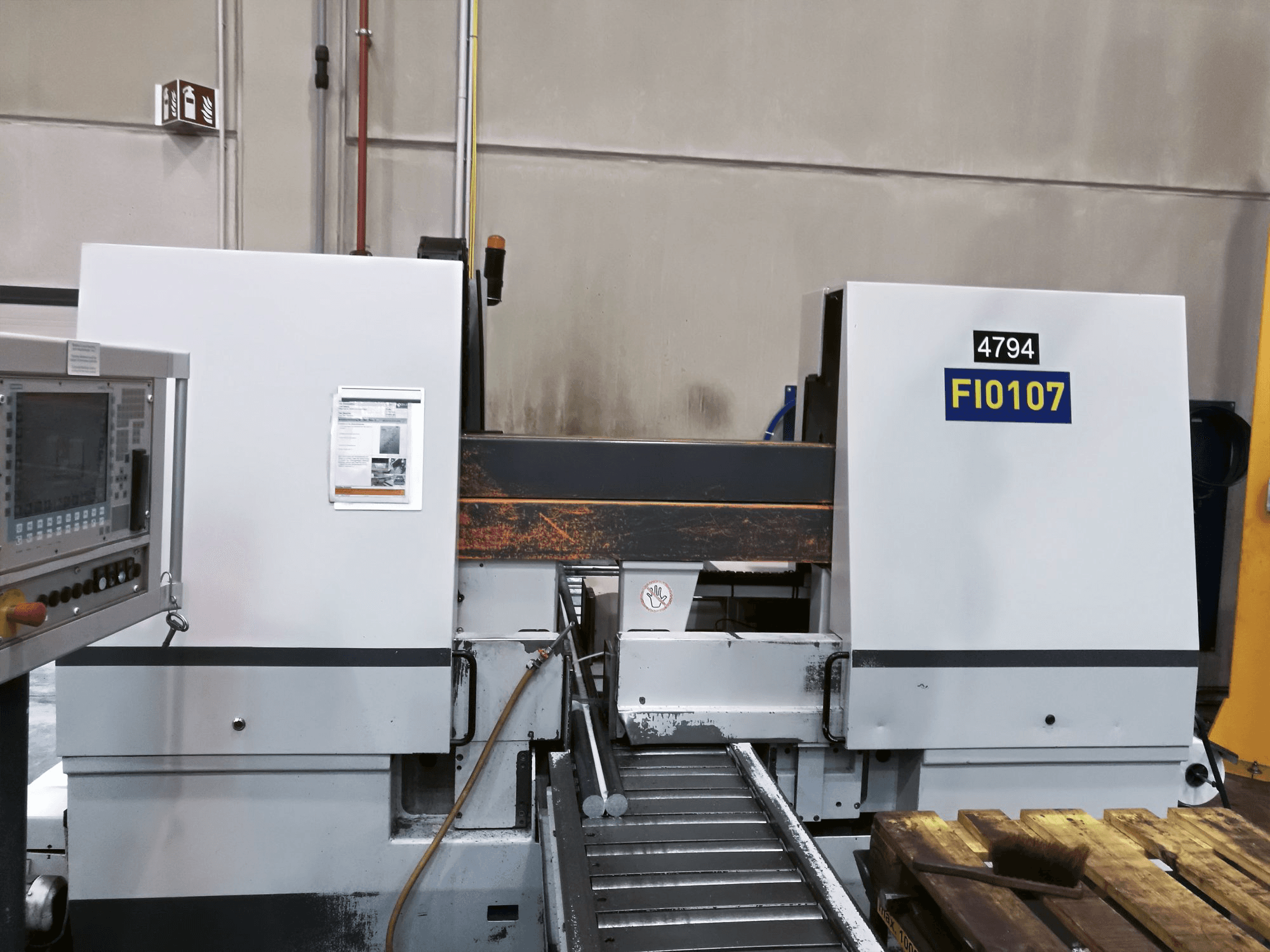 A KASTO KASTOtec A 3 gép elölnézete