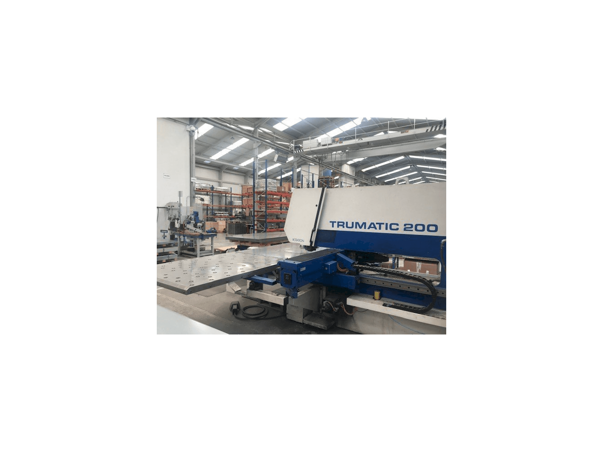 A Trumpf Trumatic 200 gép oldalnézete