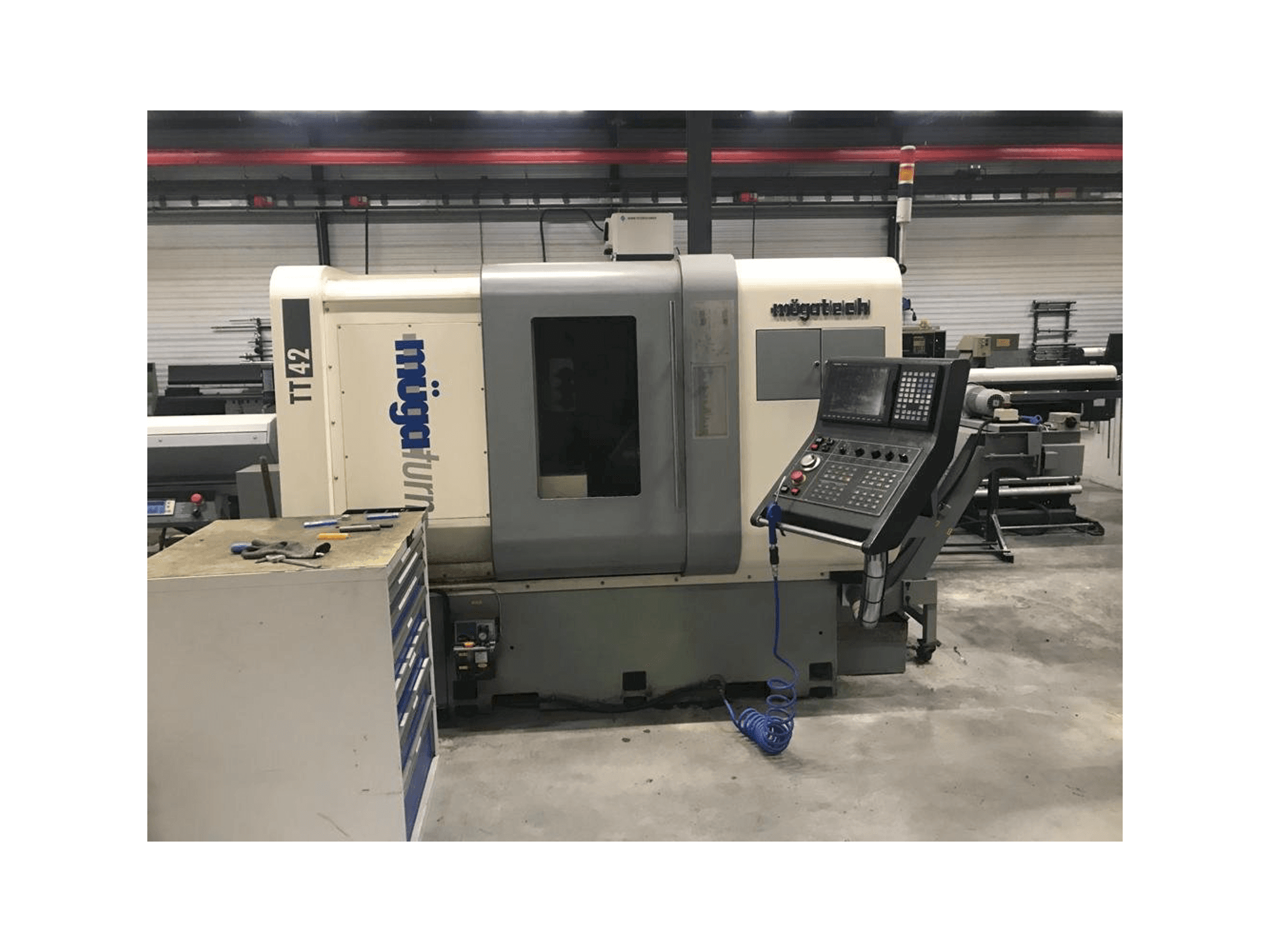 A Muga TT-42 gép elölnézete