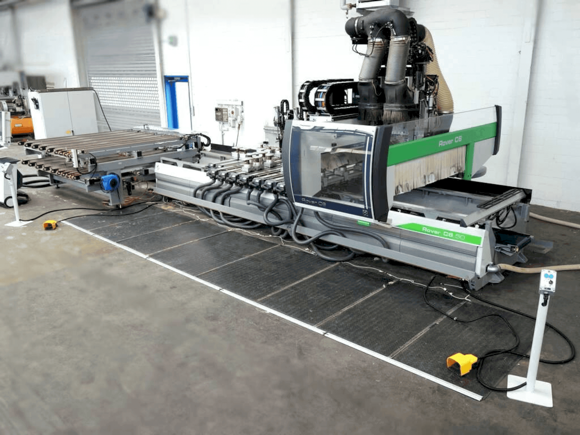 A BIESSE Rover C6 gép elölnézete