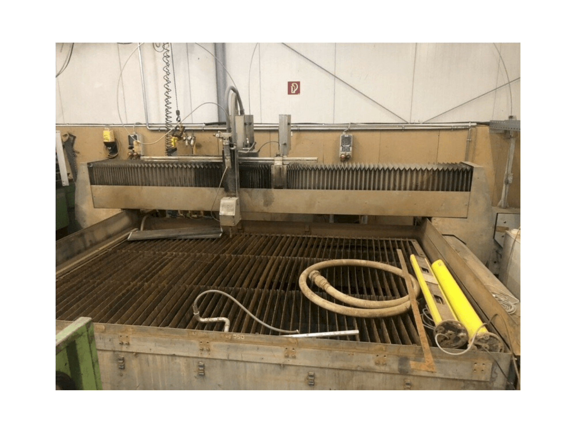 A Flow WMCE-3020 gép elölnézete