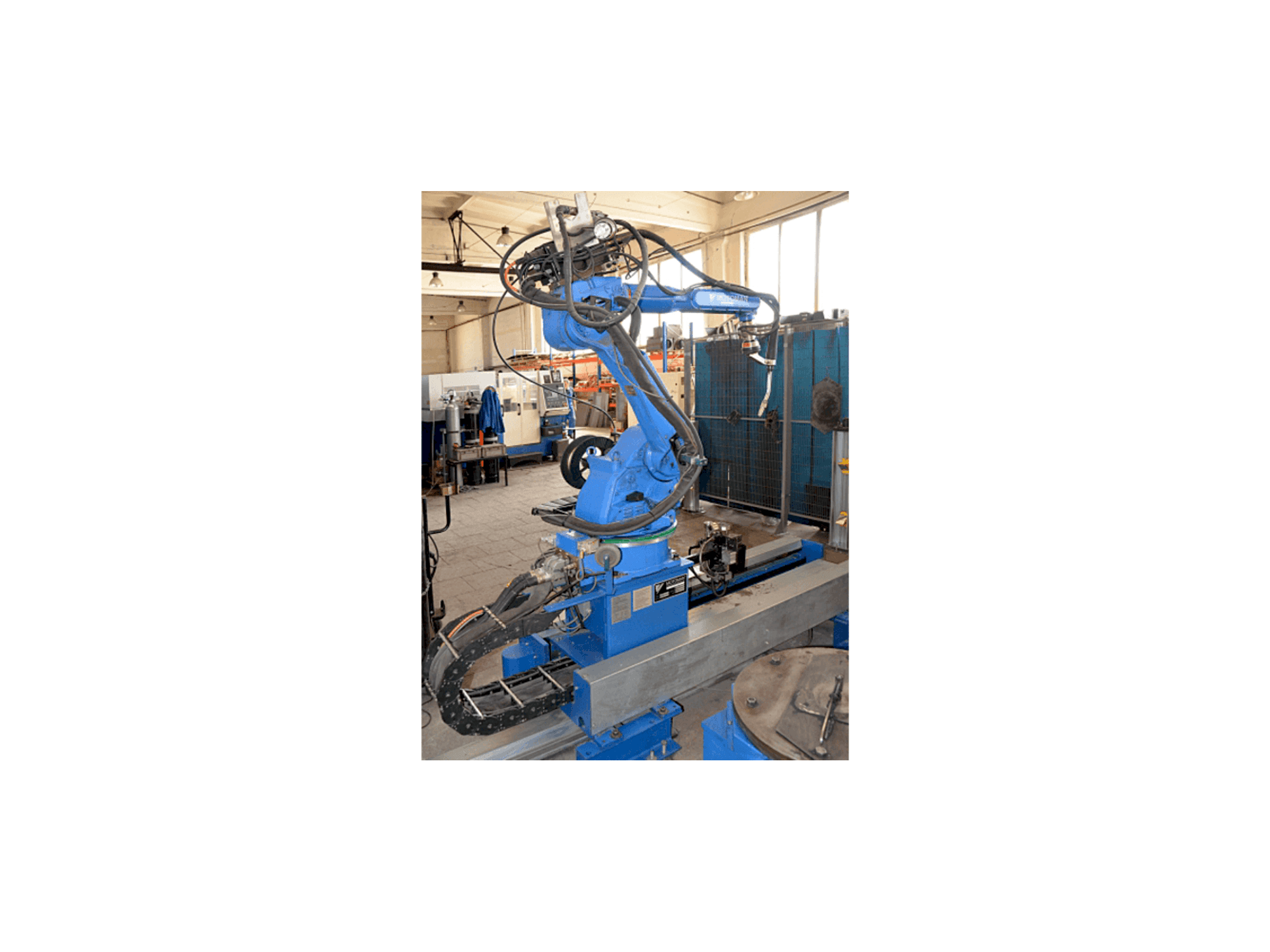 A MOTOMAN UP20-6 MT1-1000 TRDS-1150 gép elölnézete