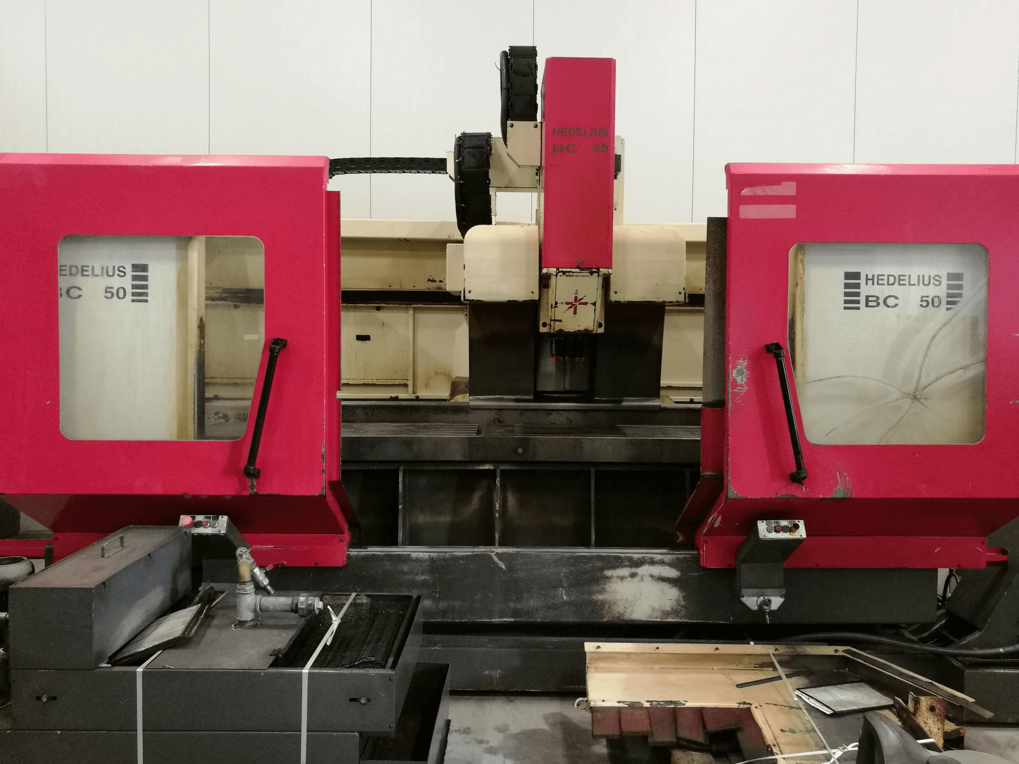 A HEDELIUS BC 50 gép elölnézete