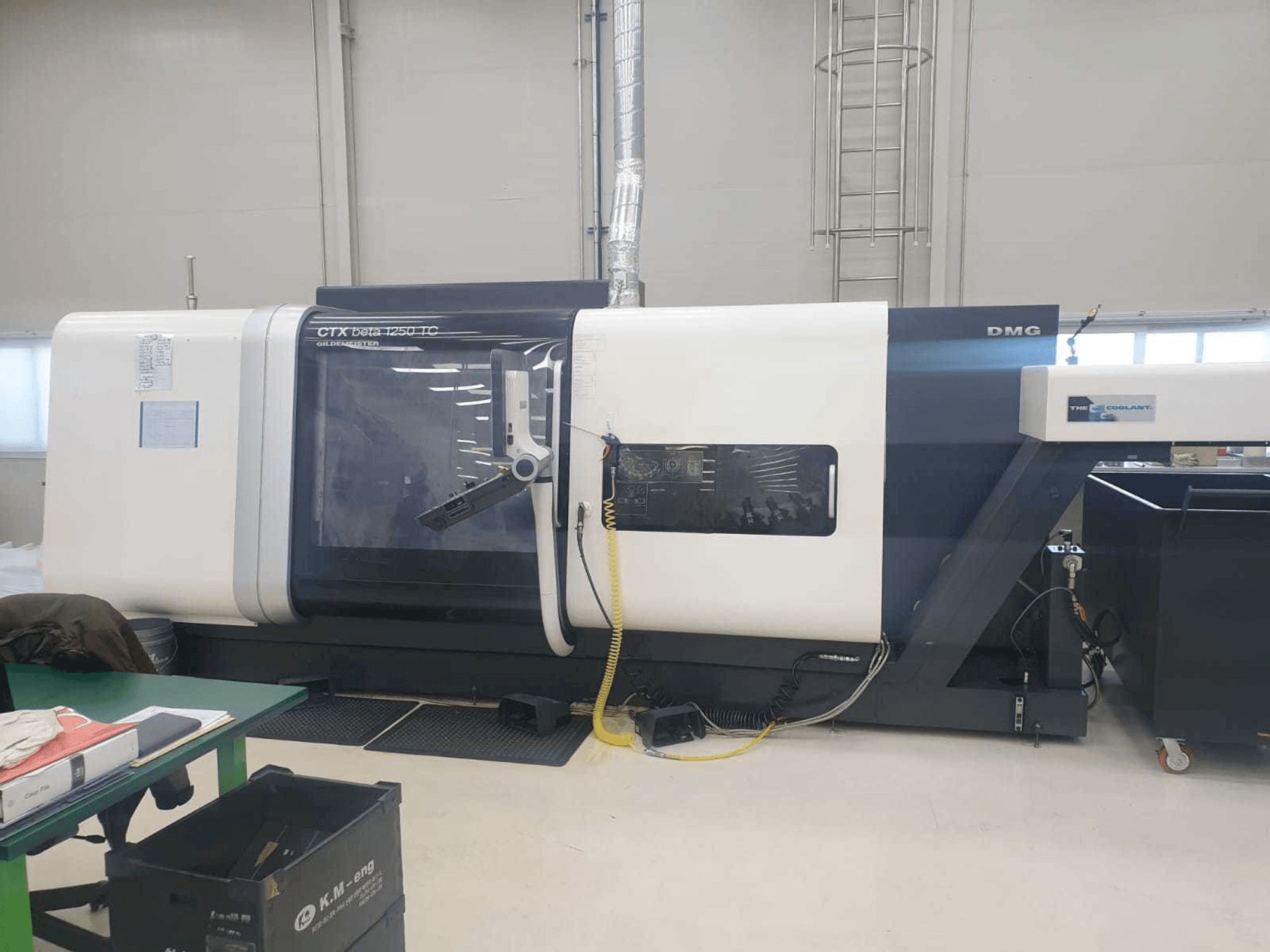 A DMG MORI Gildemeister CTX Beta 1250 TC gép elölnézete