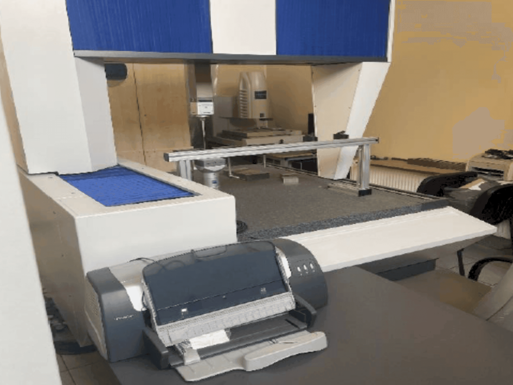 A ZEISS Prismo 7 Vario gép elölnézete