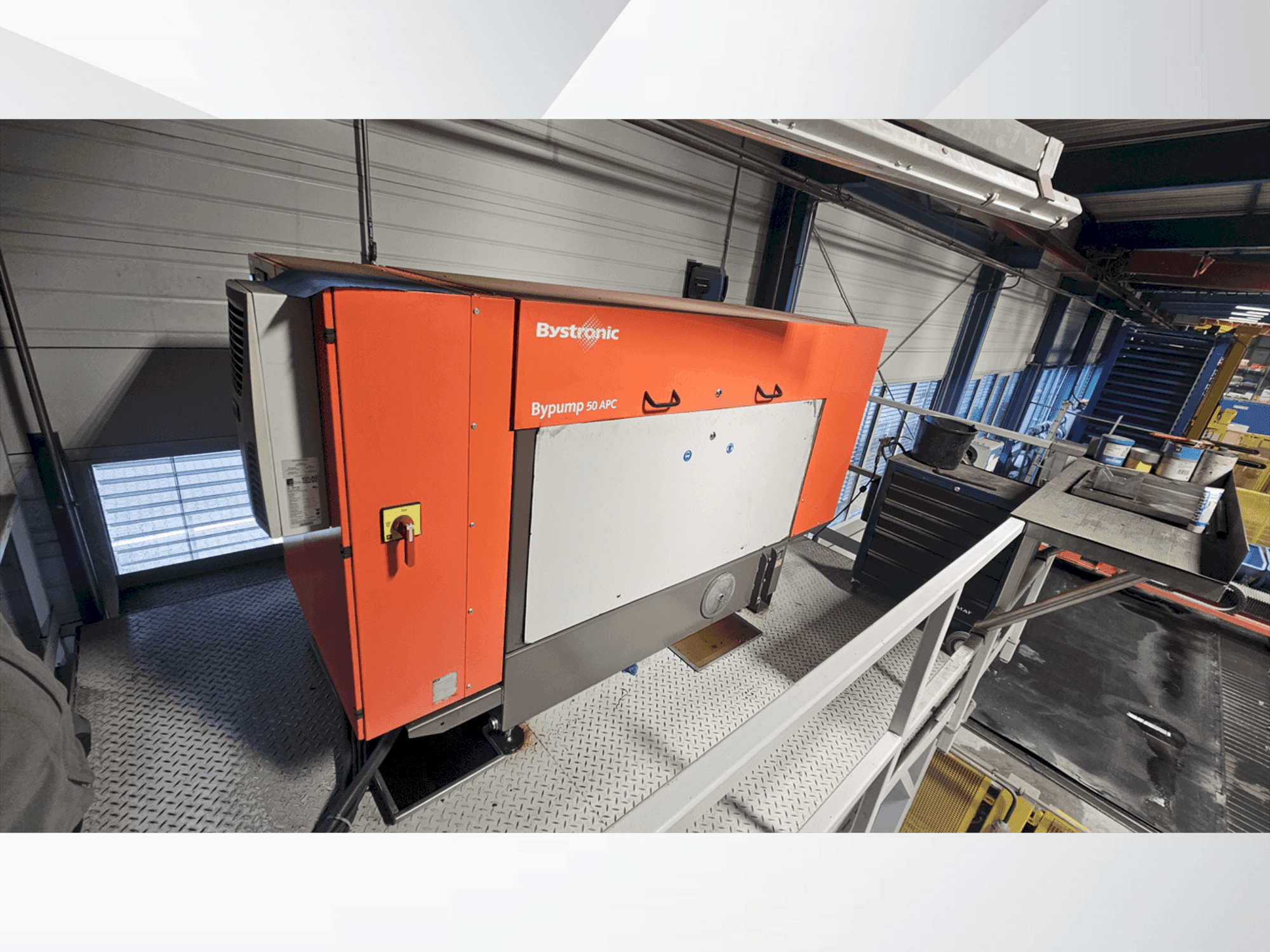 A Bystronic Byjet 6030L gép elölnézete