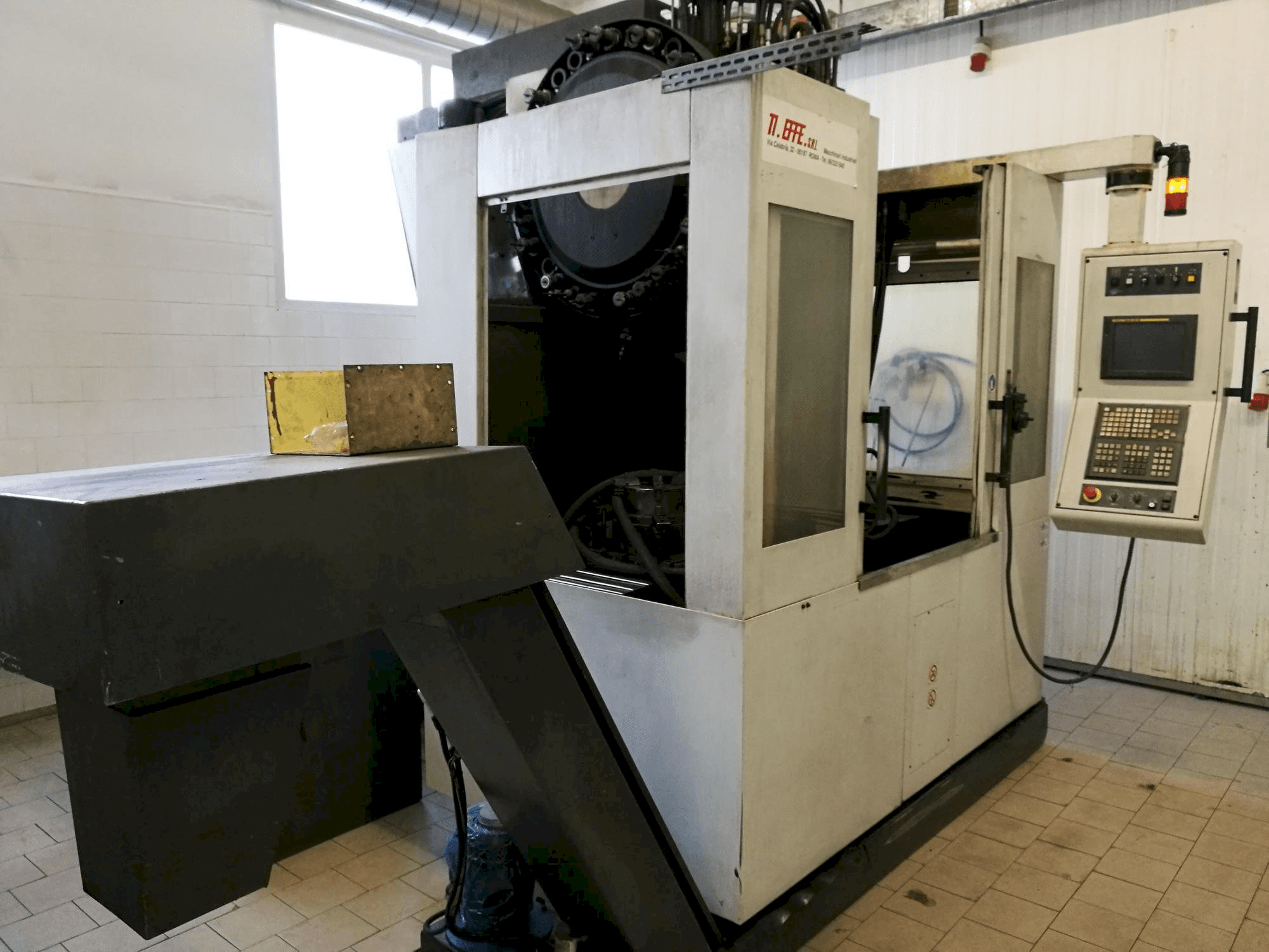 A RMT Kompakt 8 gép elölnézete