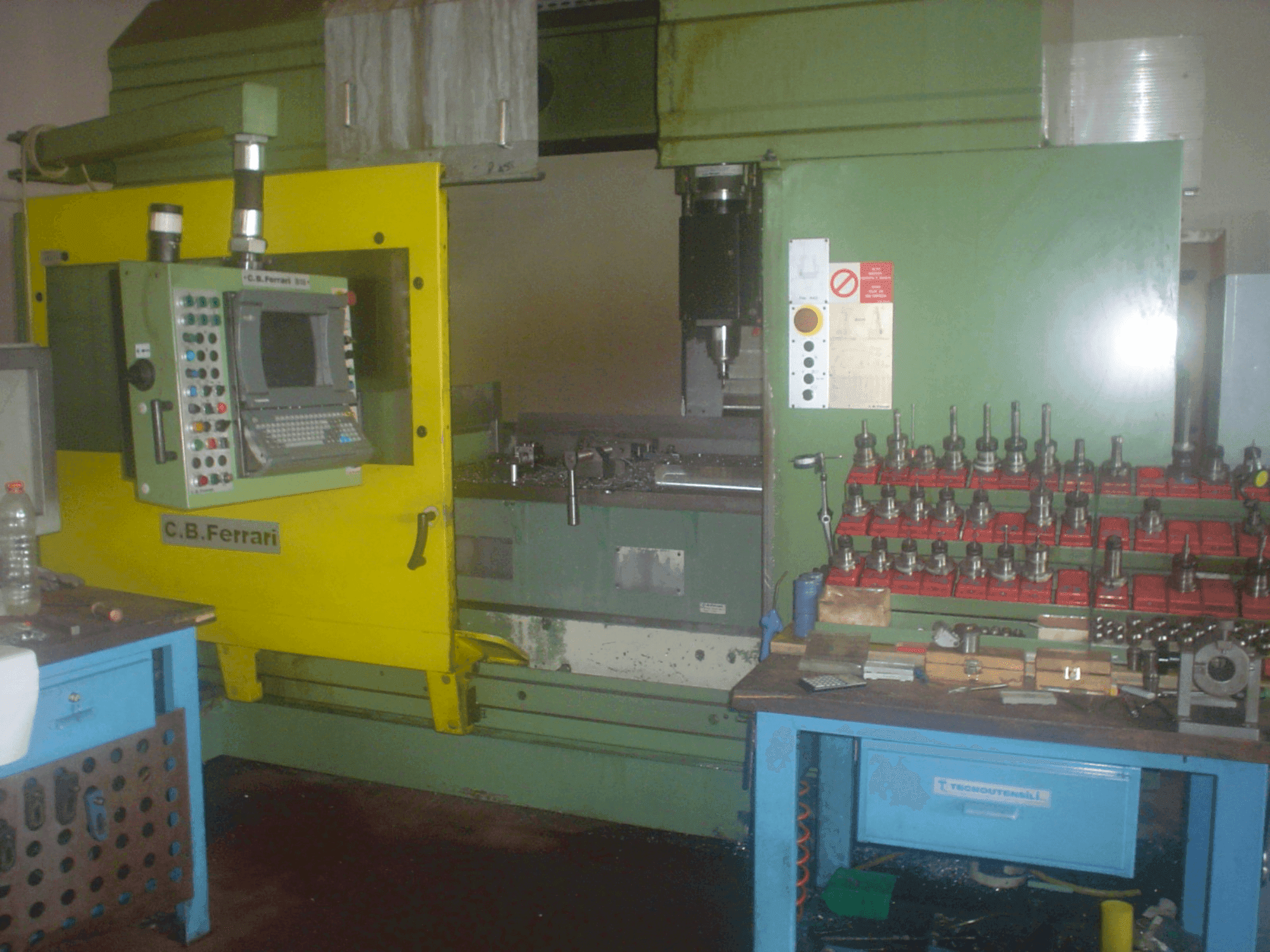 A C.B. Ferrari B18 gép elölnézete