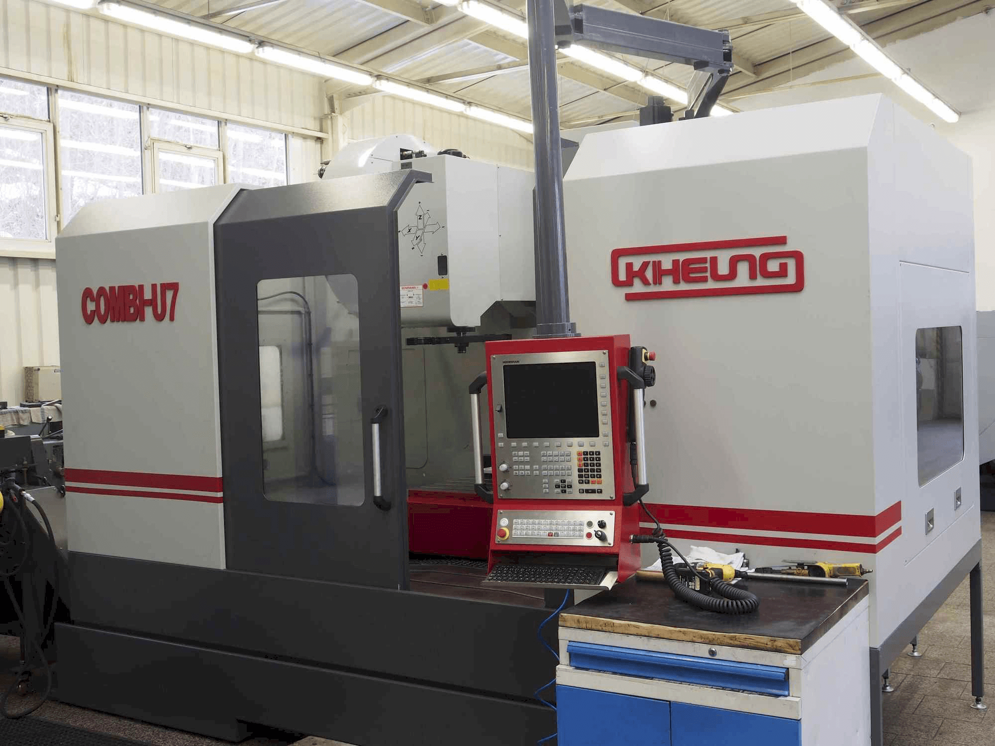 A KIHEUNG Combi-U7 gép elölnézete