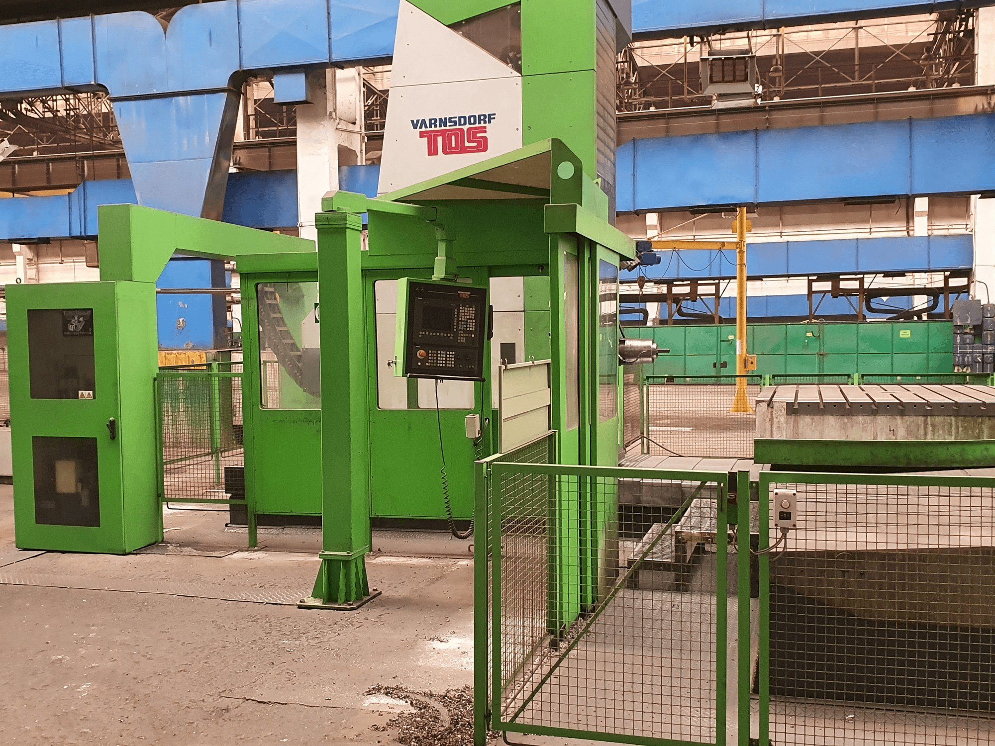 A TOS VARNSDORF WHN 13 CNC gép elölnézete
