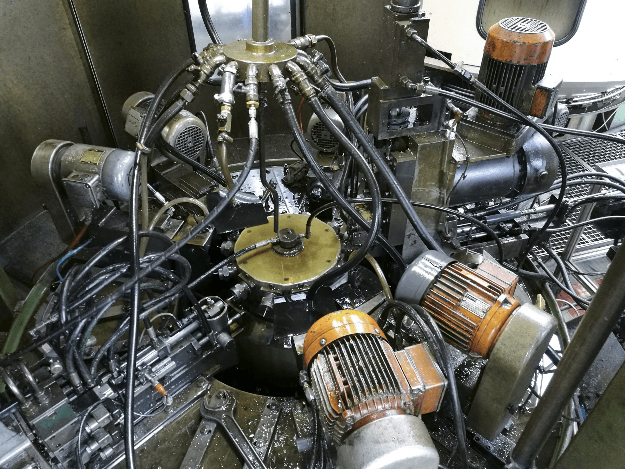 A RIS-INGOLD Rismatic 151G-12 gép részlete