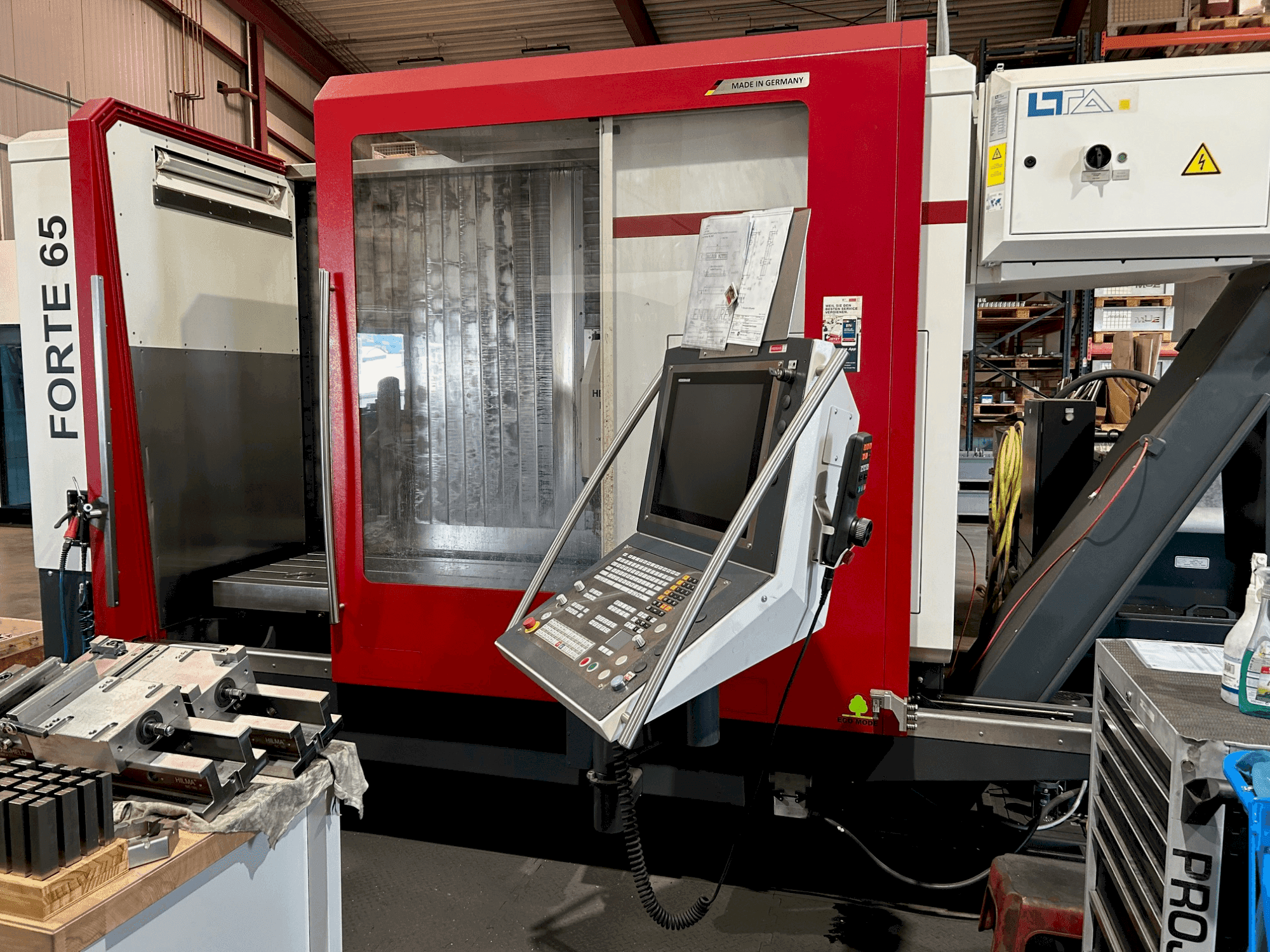 A HEDELIUS Forte 65 Single 1320 gép elölnézete